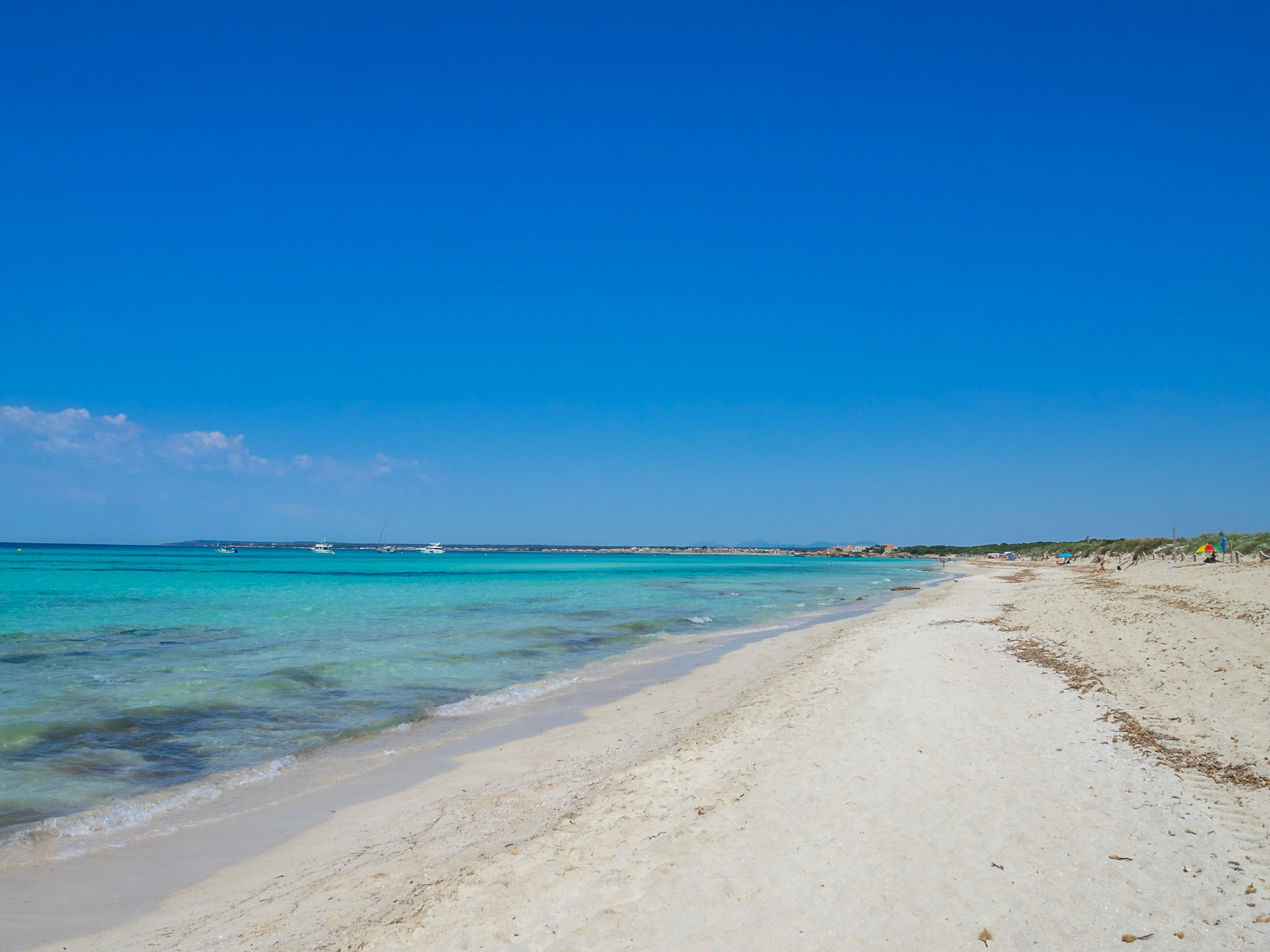 White sands and turquoise waters at Es Trenc, Maiorca