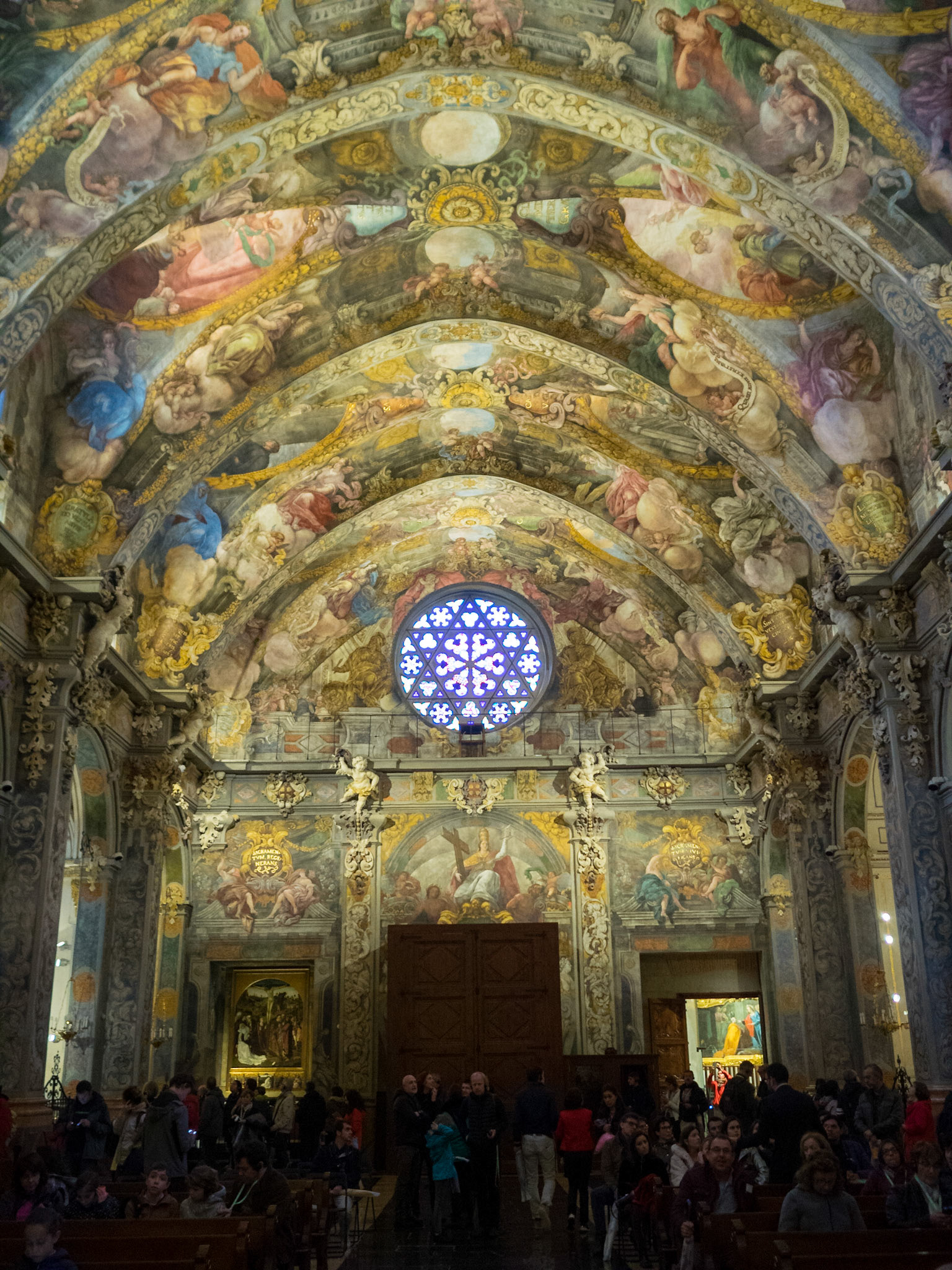 Interior of St Nicolas de Bari and St Peter Martir Church