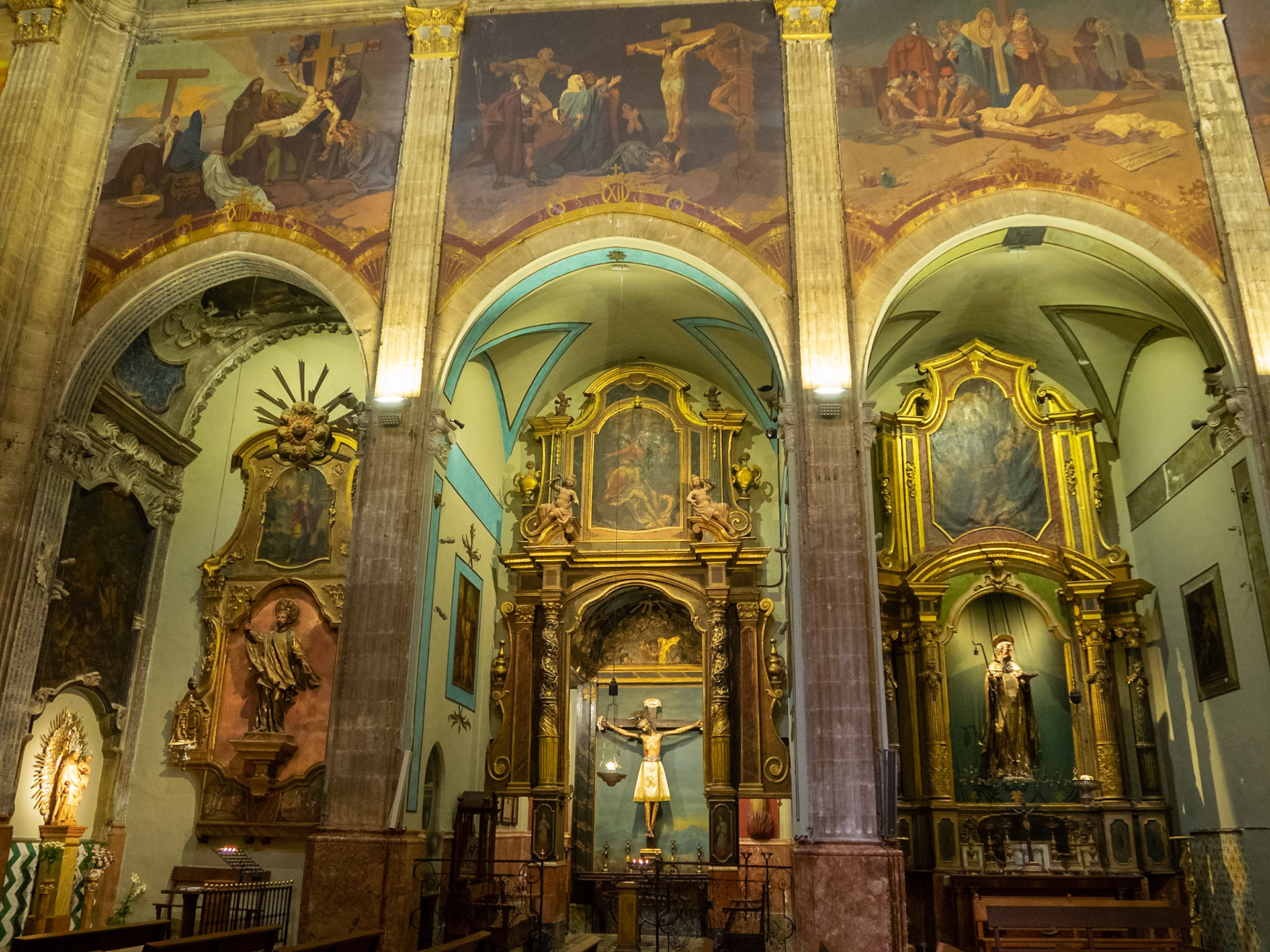 Side chapels of Our Lady of the Angels Church, Pollença