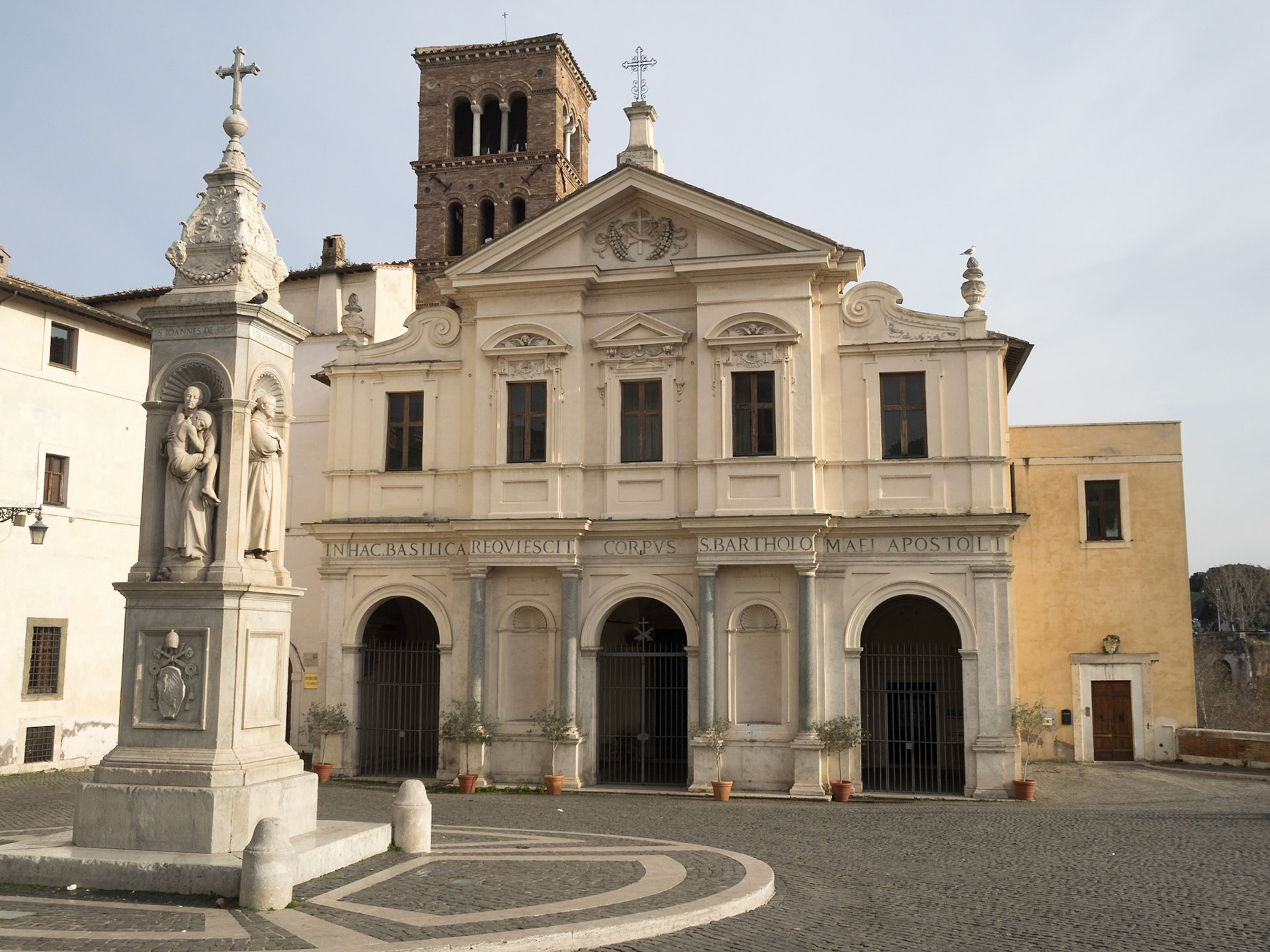 Basilica di San Bartolomeo all Isola