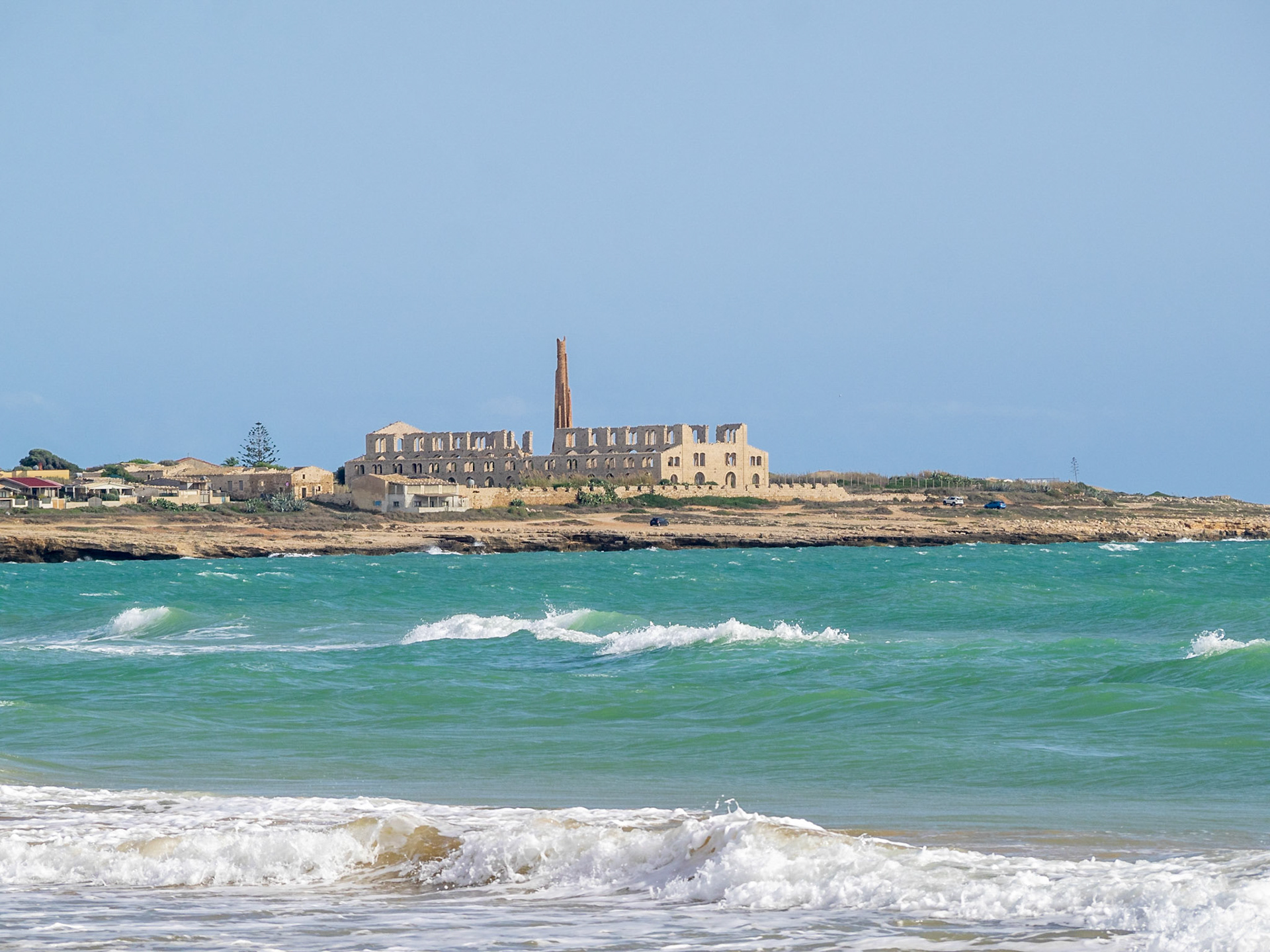 Sampieri beach and the abandoned factory