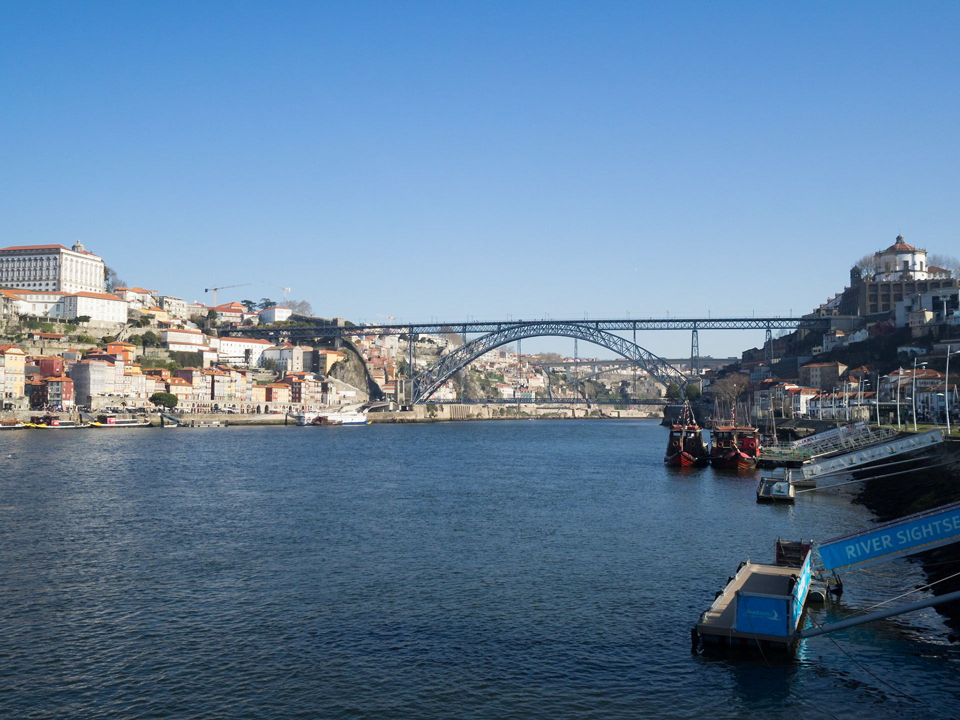 Dom Luis Bridge over Douro River between Oporto and Vila Nova de Gaia