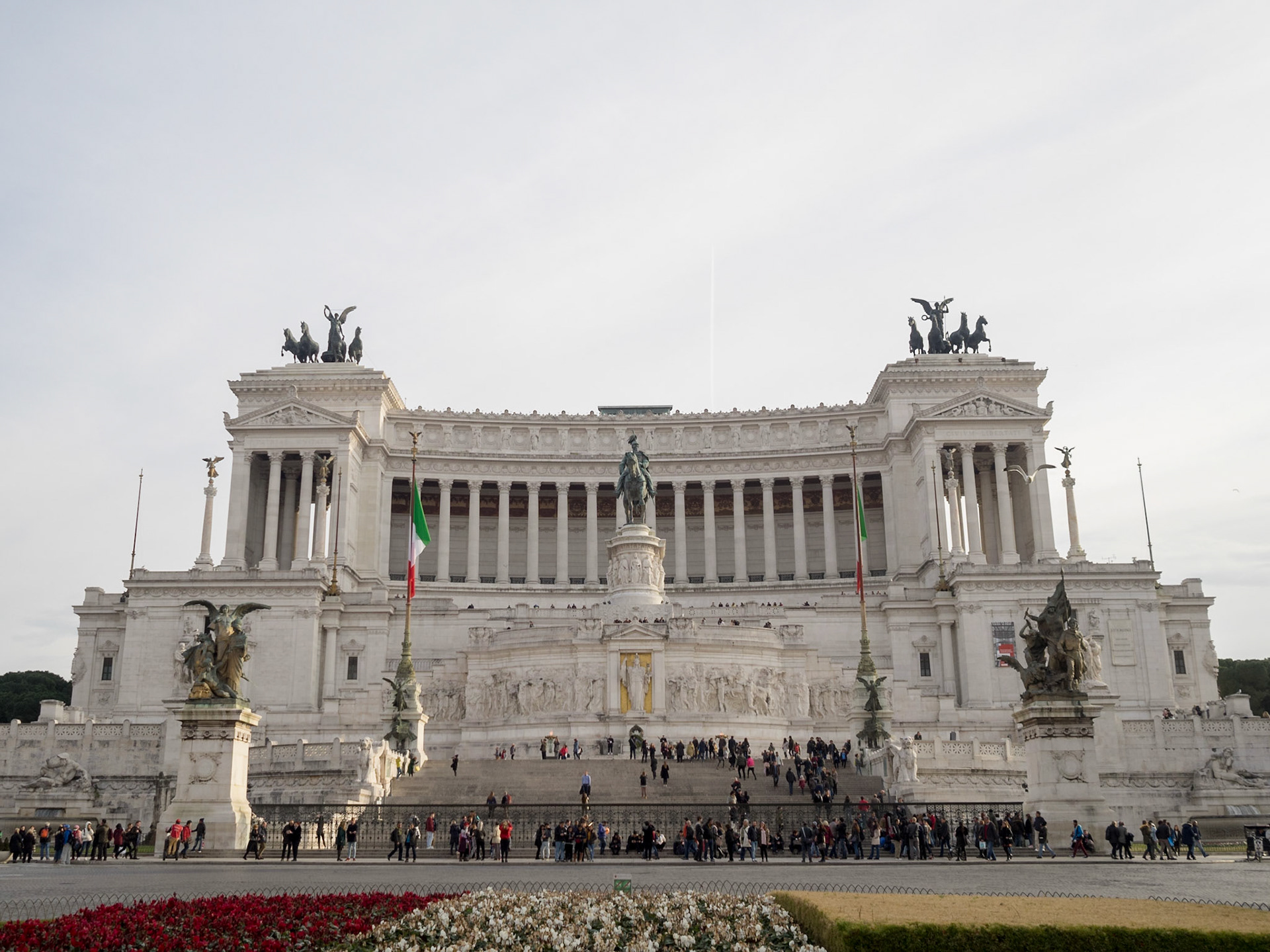 Frontal view of Altar della Patria, Rome