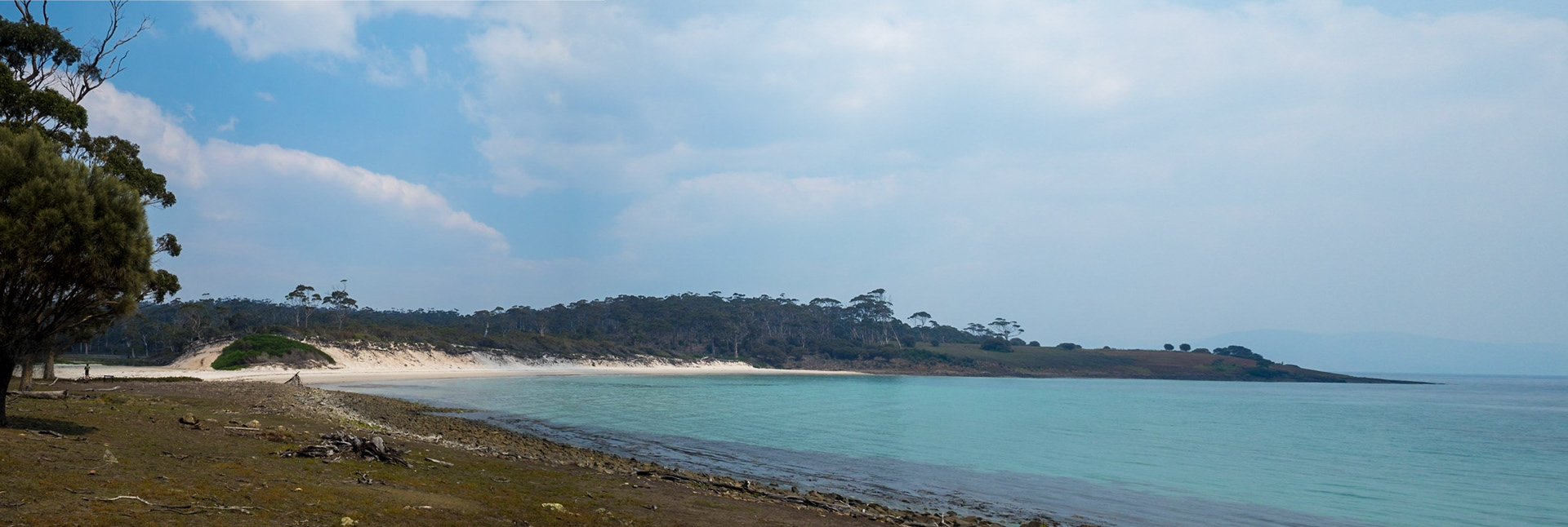 maria Island turquoise waters panorama