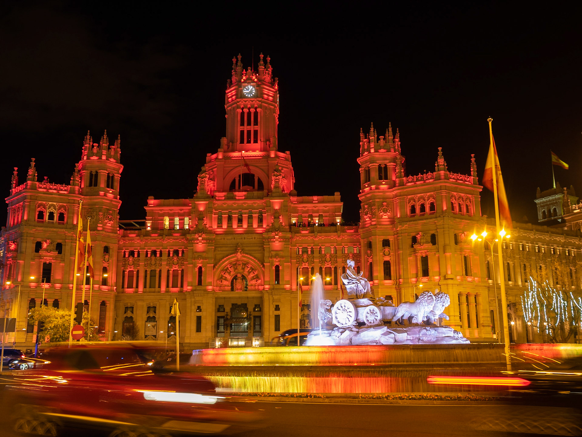 Christmas lights in Plaza Cibeles, Madrid
