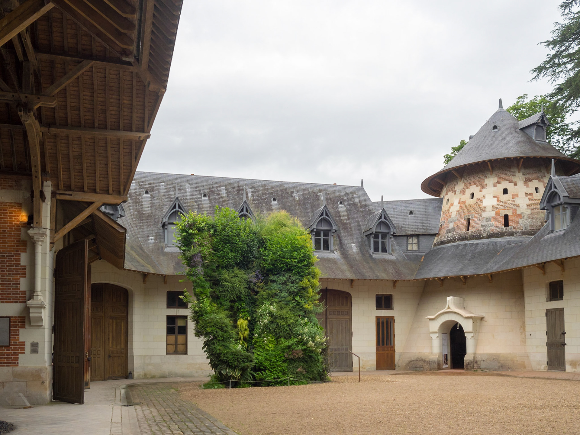 Domain of Chaumont-sur-Loire stalls