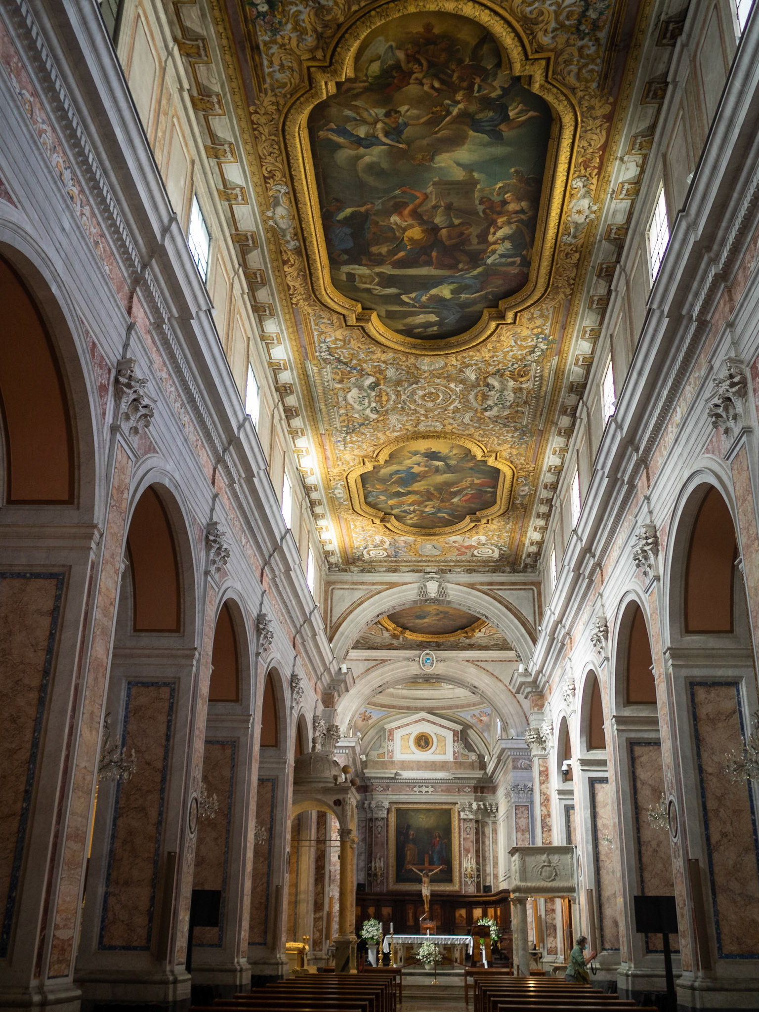 Sorrento Cathedral main nave