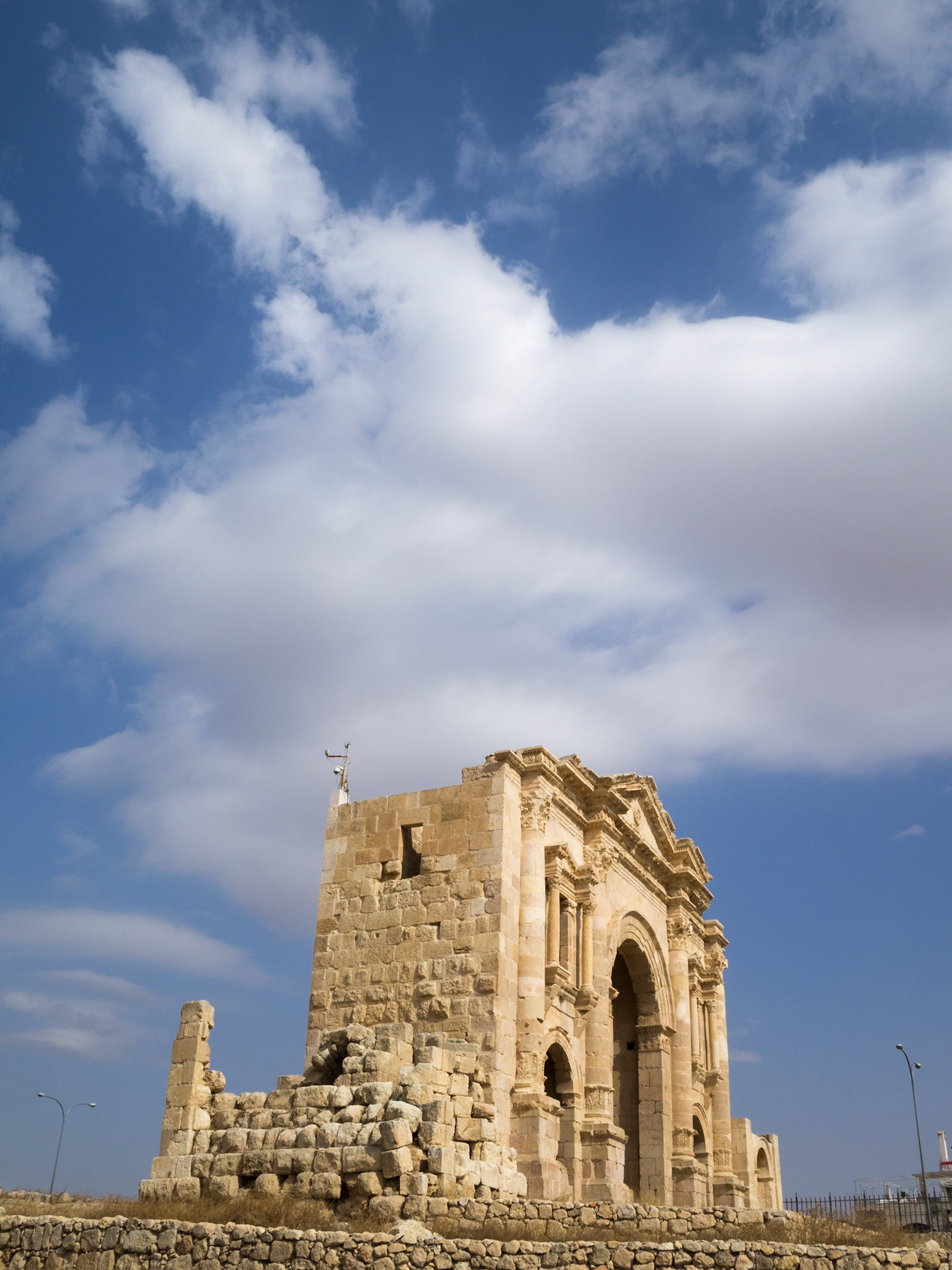 Arch of Hadrian, Jerash