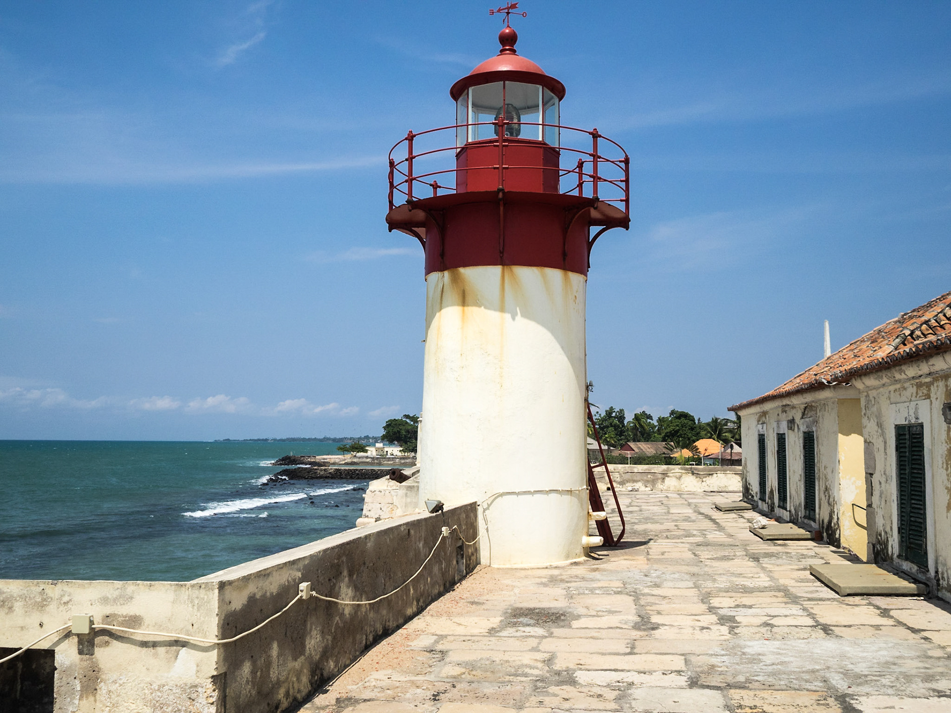 São Sebastião Fort lighthouse, São Tomé city