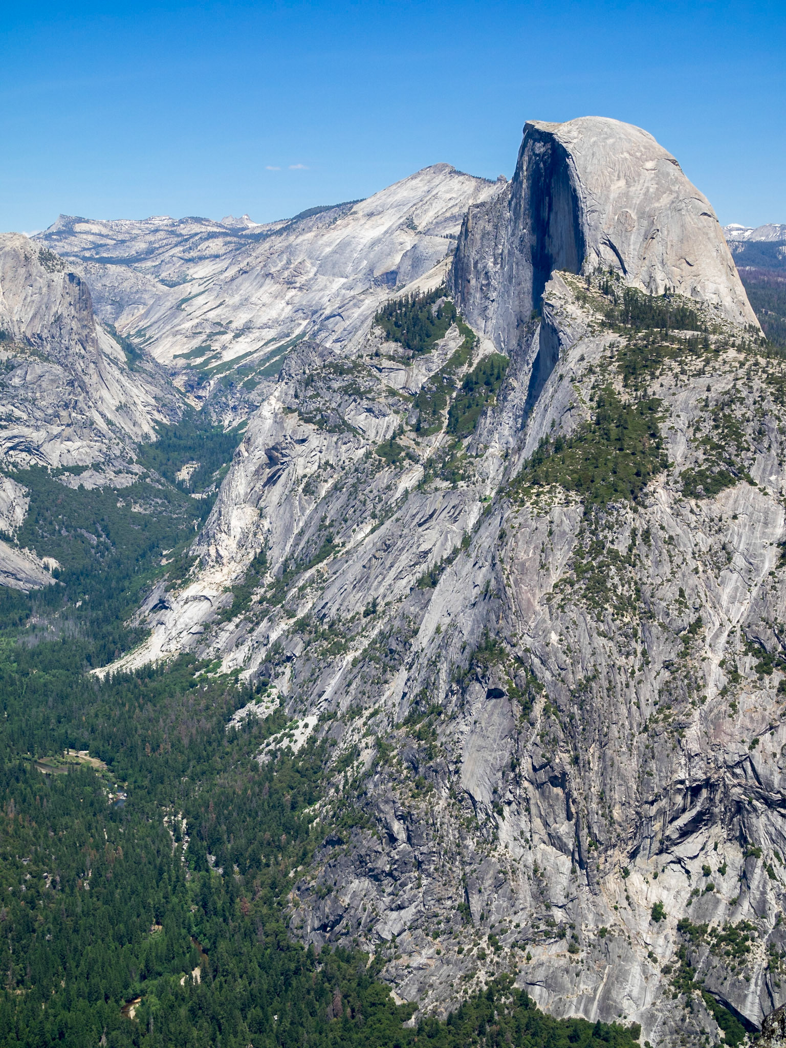 Half Dome seen from Glaciar Point