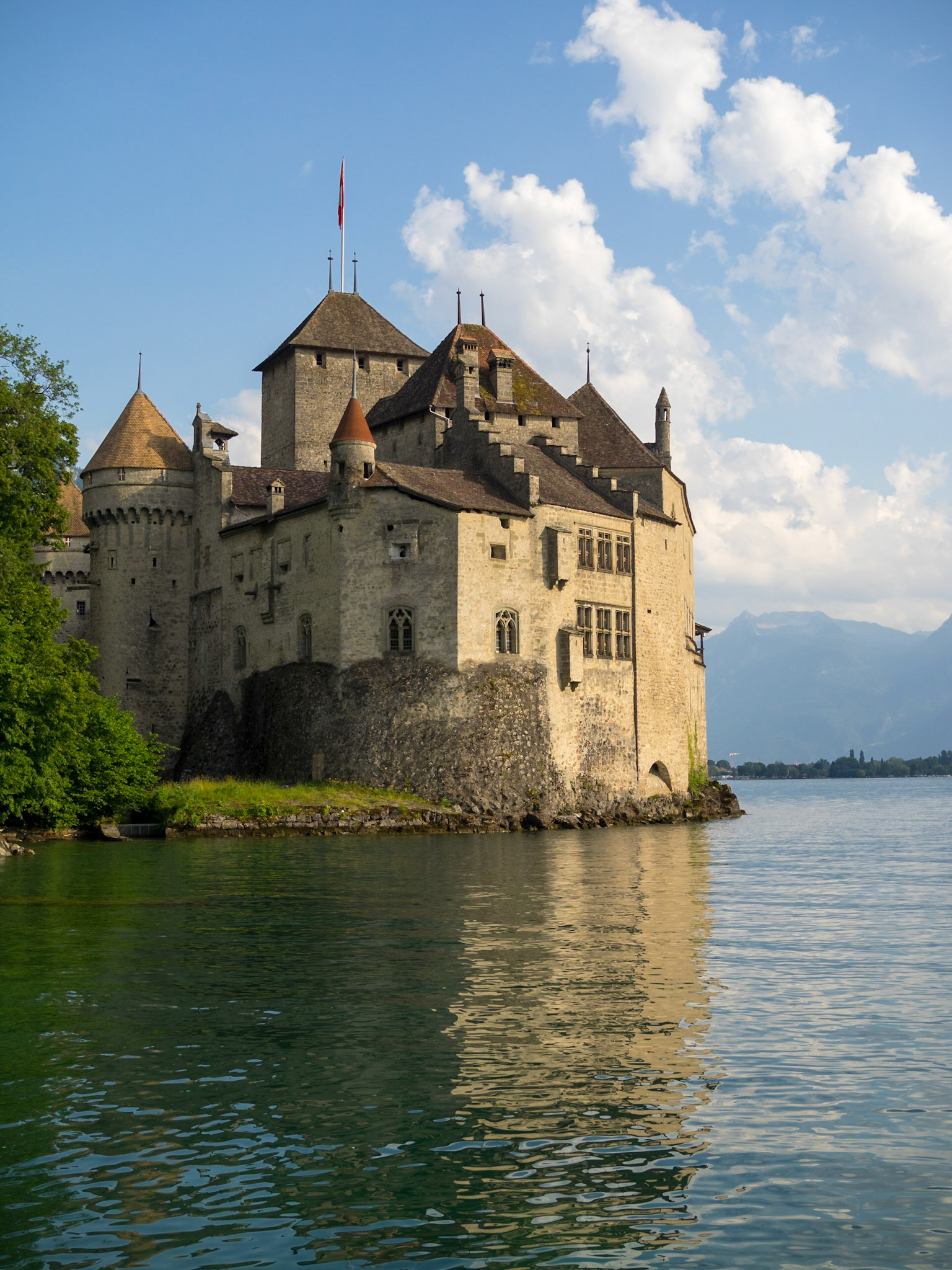 Cateau de Chillon by Geneva lake