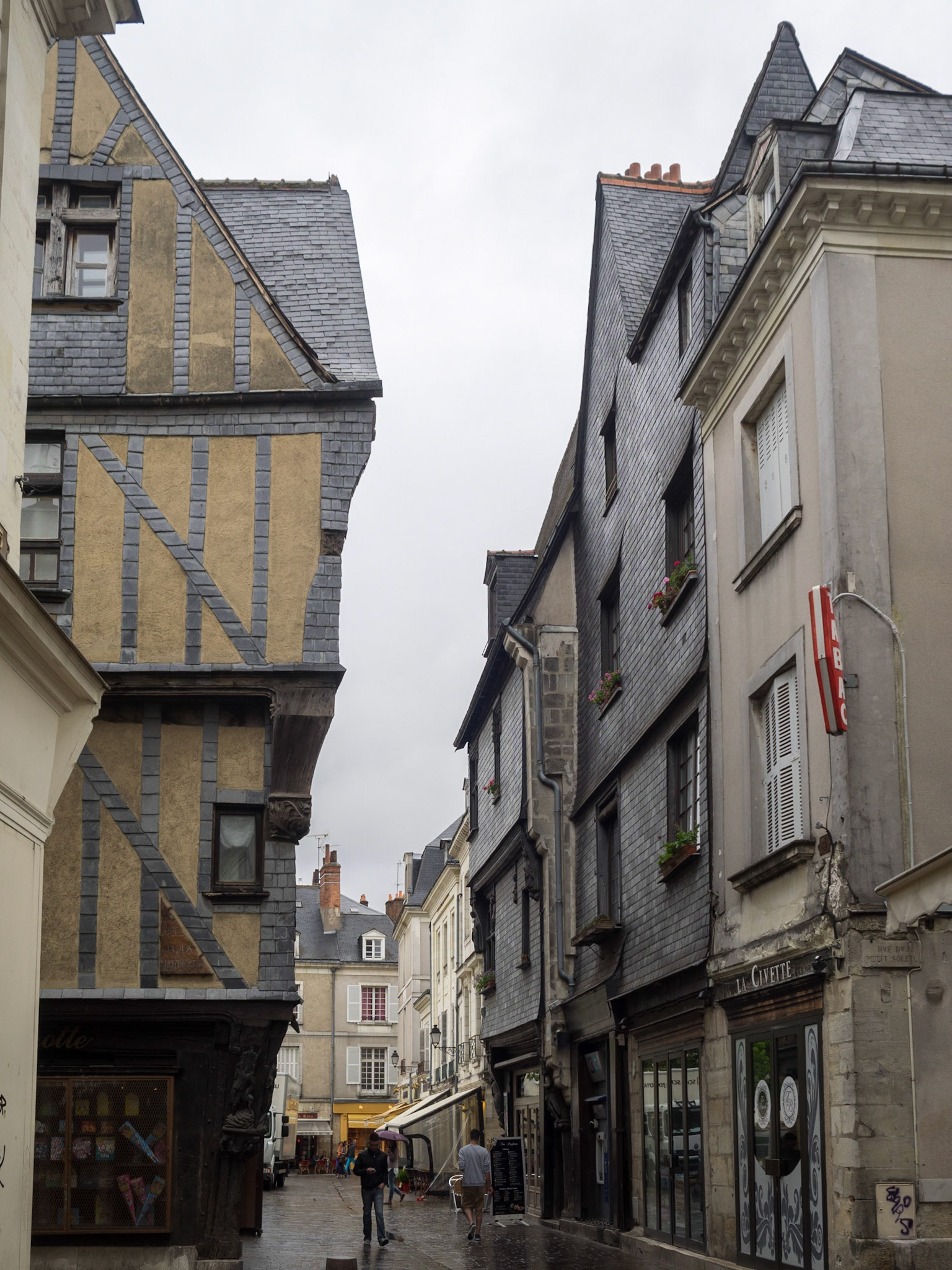 Tours city old buildings