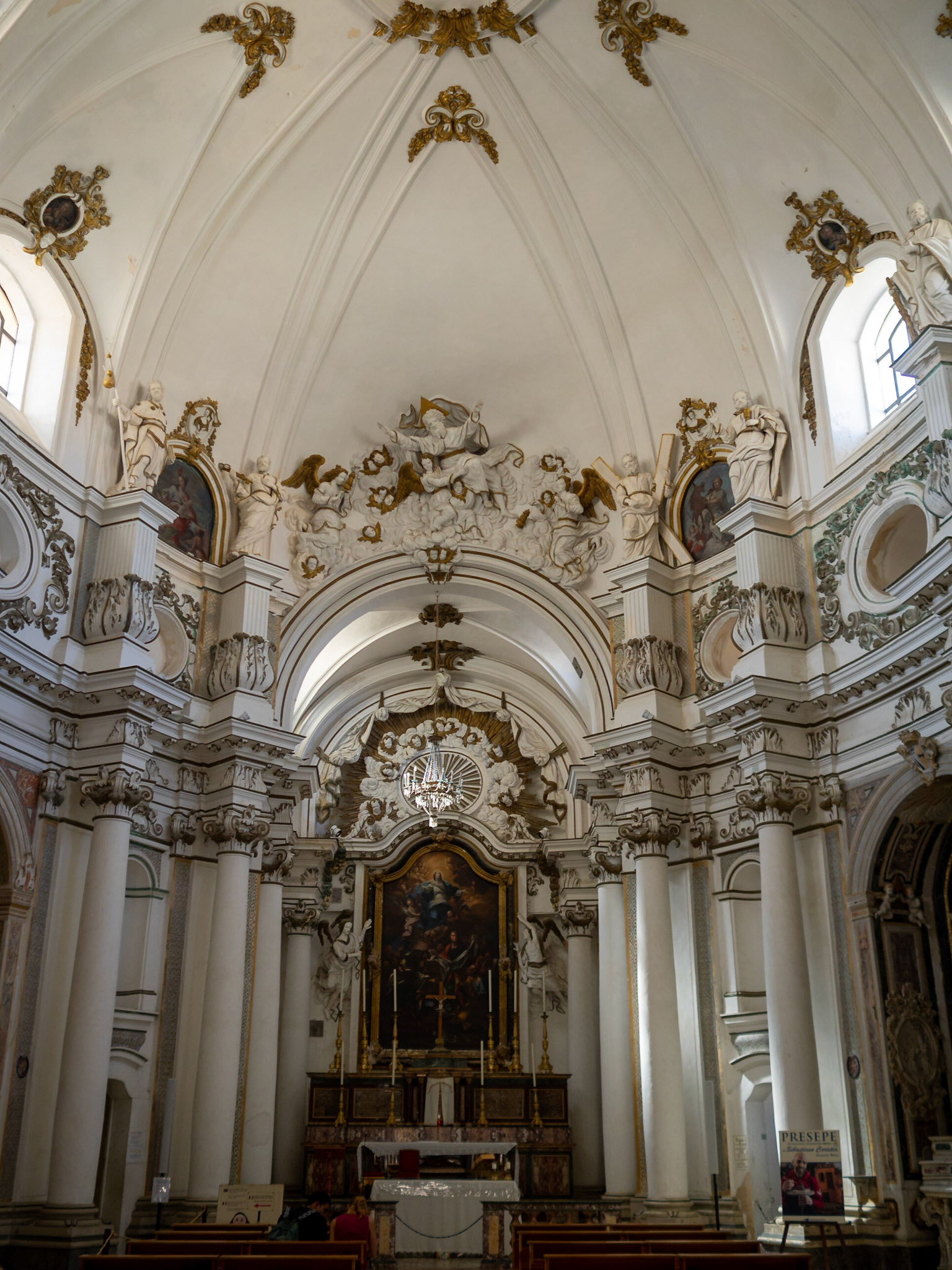 Chiesa di Santa Chiara interior, Noto