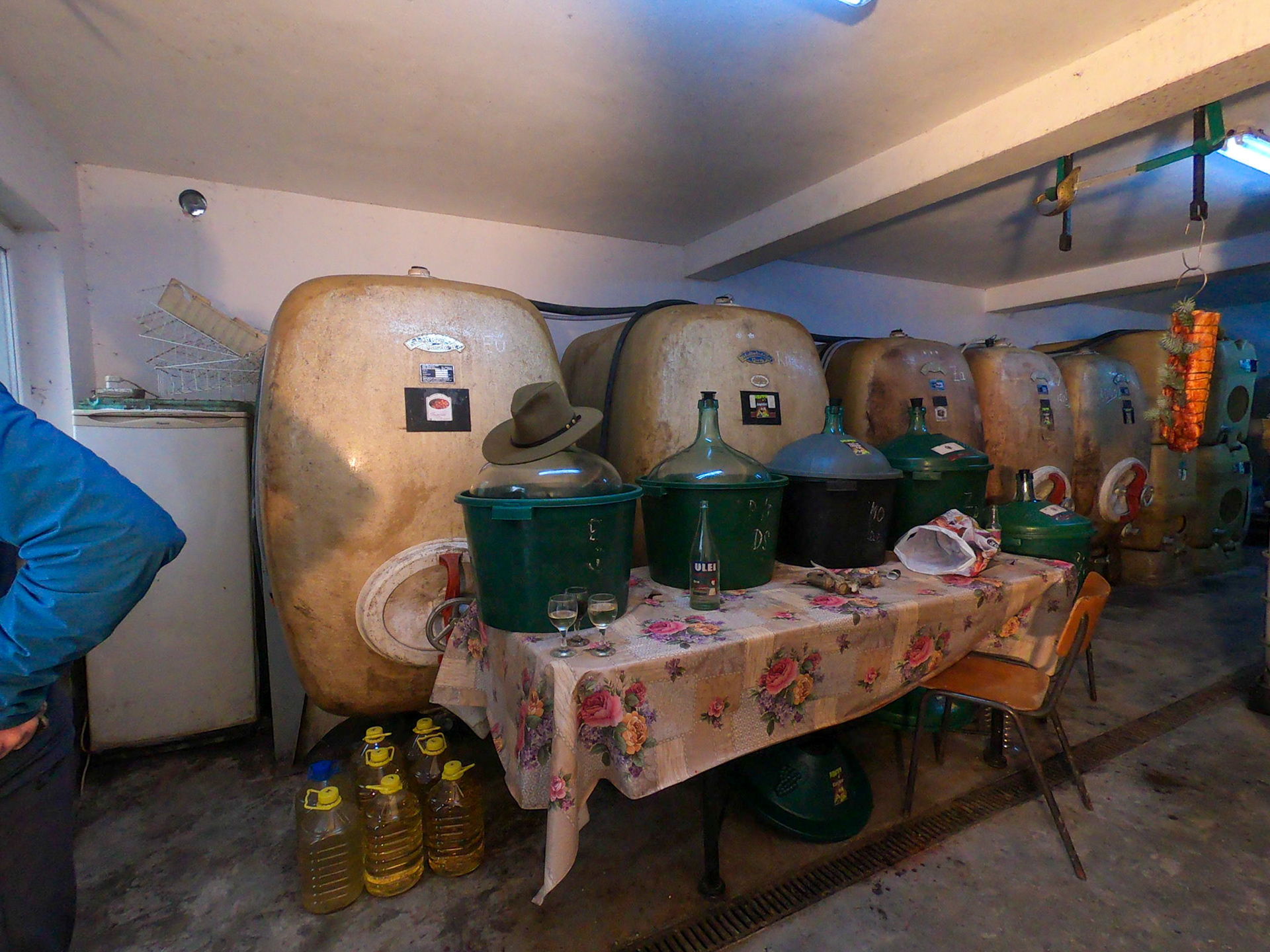Dans la cave