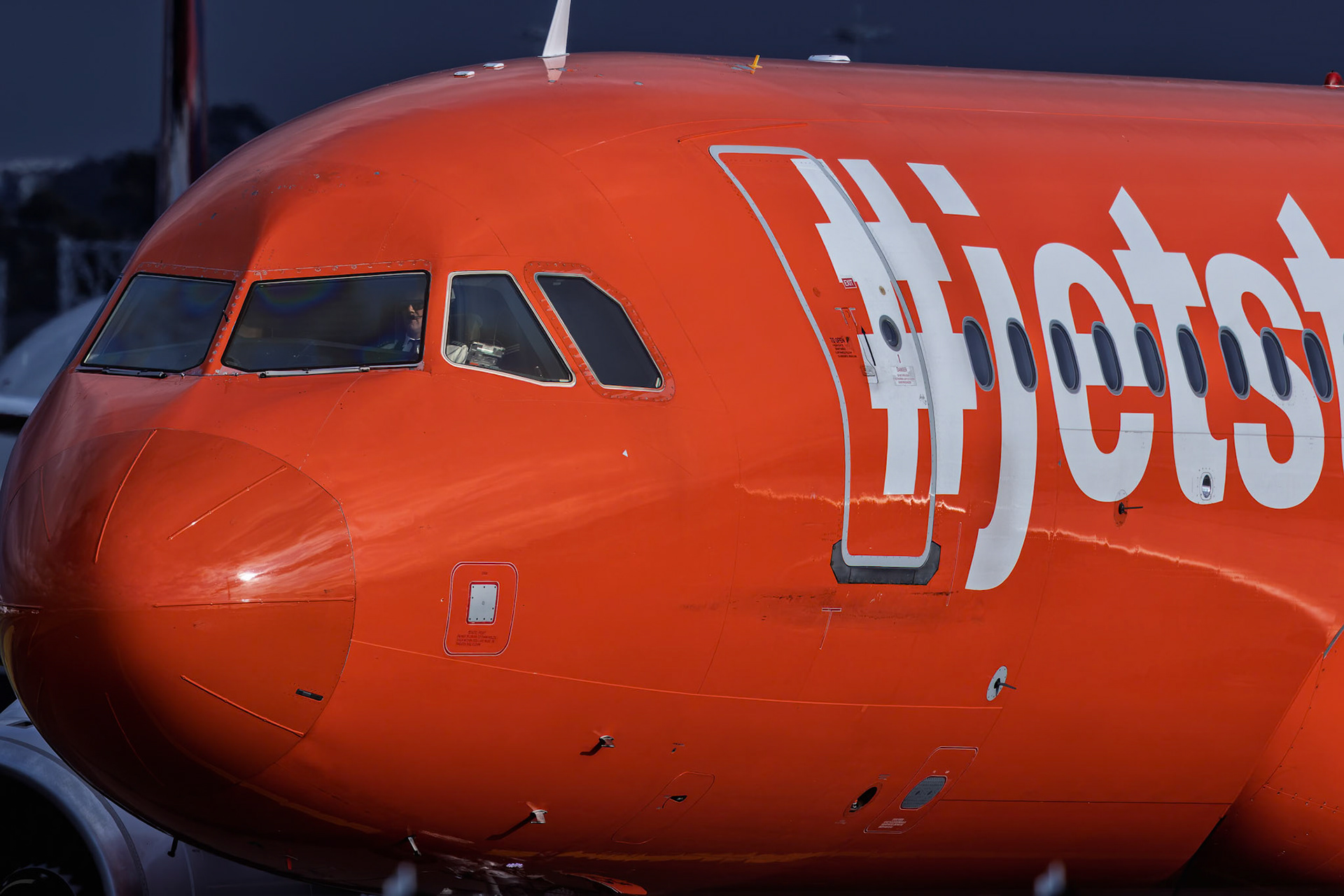 Jetstar Airbus A320-232 (10th Anniversary) [VH-VGF] Departing to Sunshine Coast from the Sheps Mound, Sydney Airport, Australia