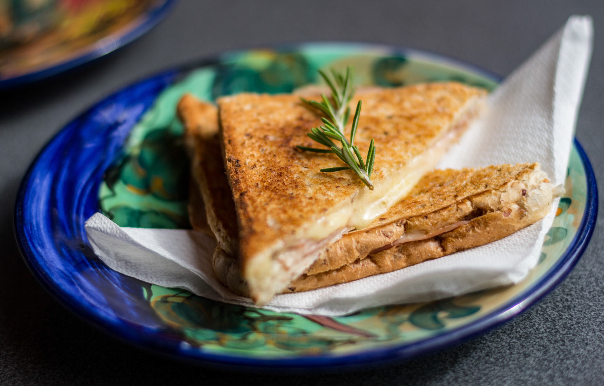 Coffee and Toastie at Kiwi Birdlife Park in Queenstown, New Zealand