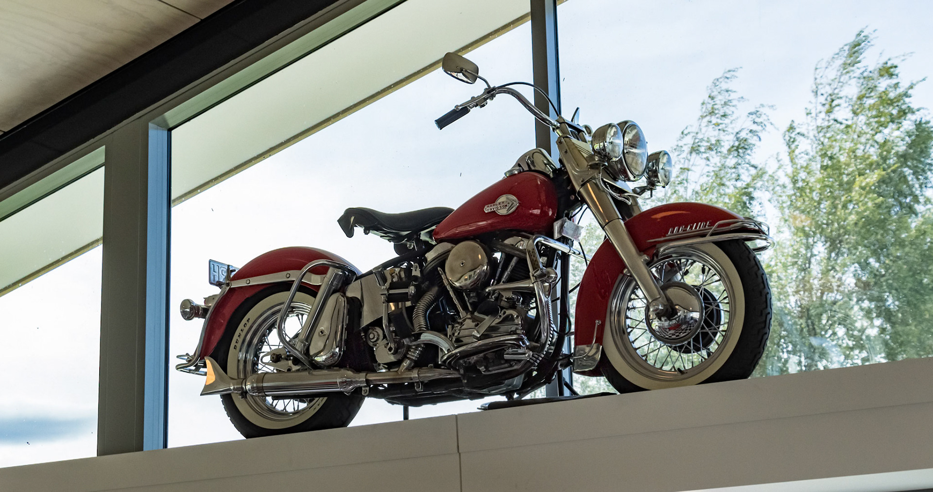Harley Davidson Motorcycle on display at Warbirds and Wheels in Wanaka, New Zealand