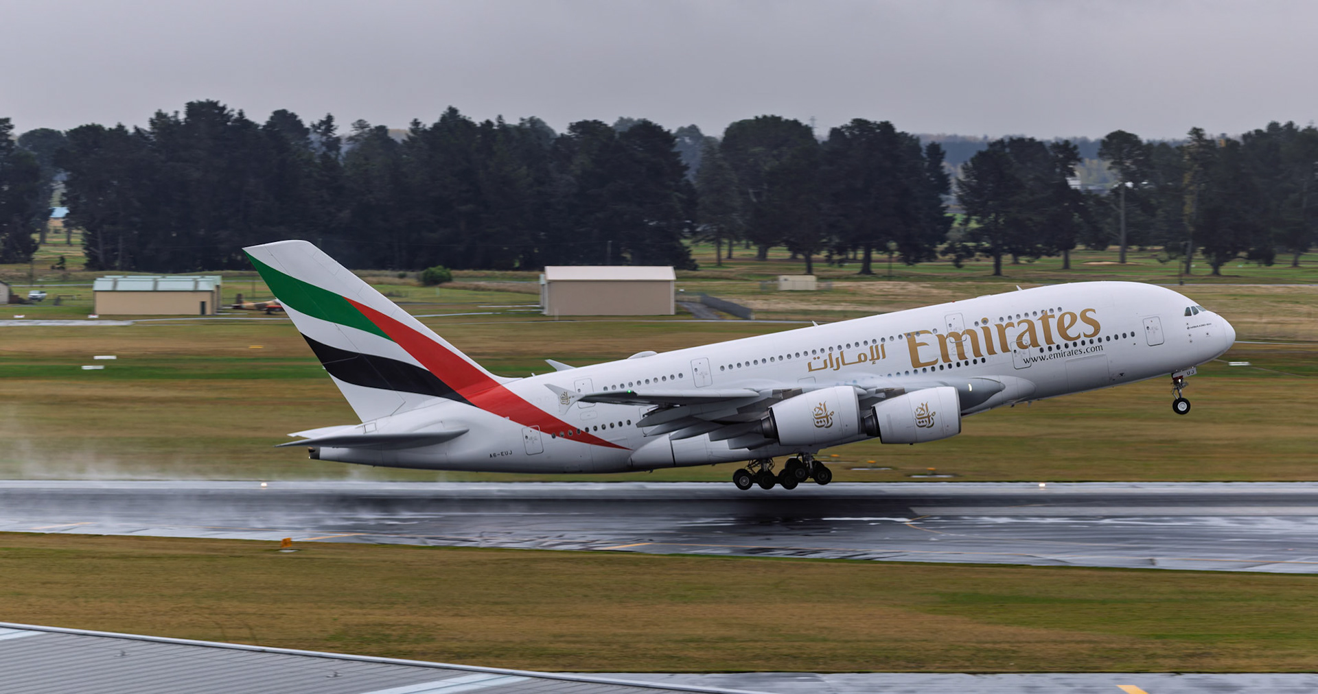 Emirates Airbus A380-861 [A6-EUJ] Departing to Sydney, from Christchurch Airport Novotel Hotel, New Zealand