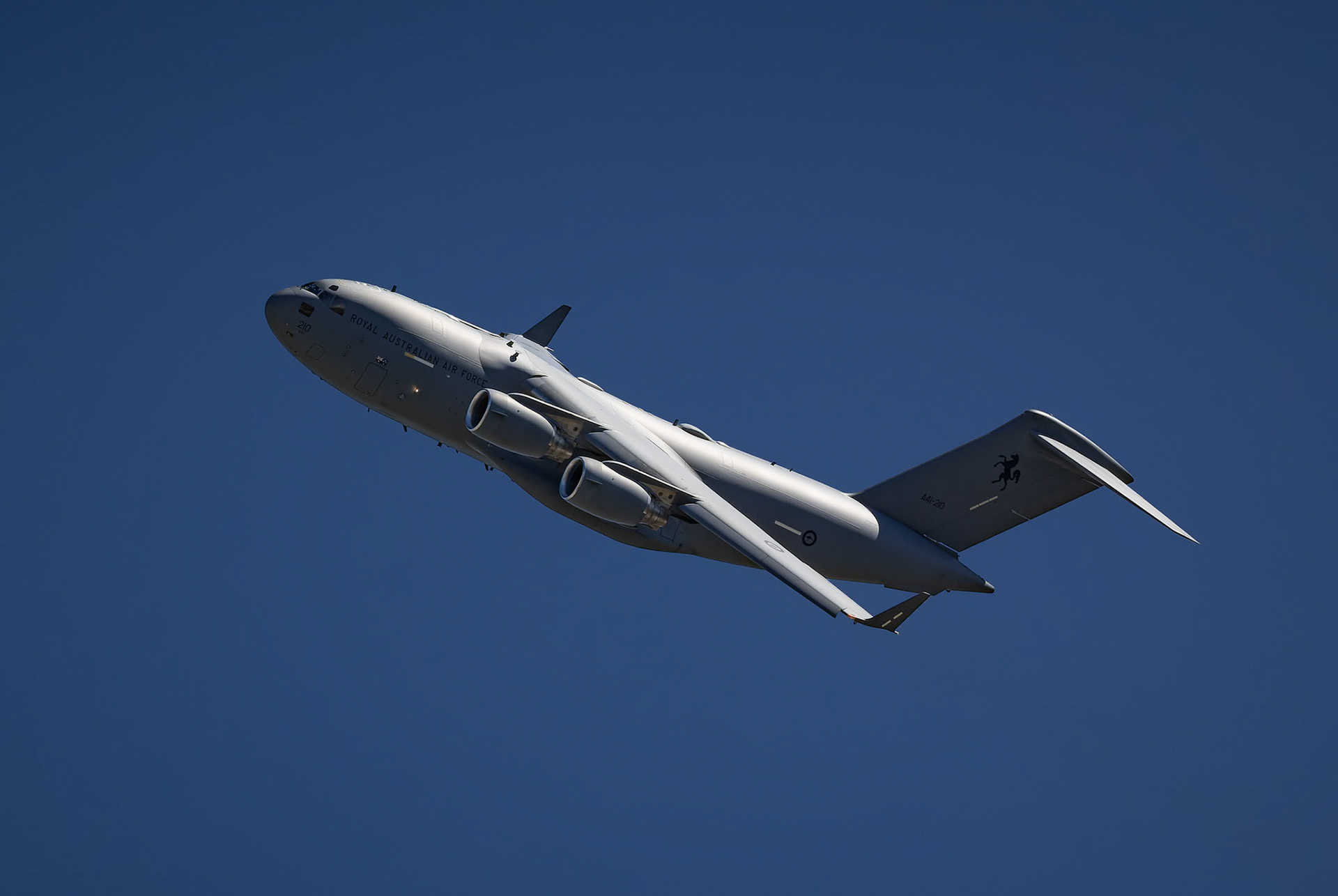 C-17A Globemaster III conducting rehearsal flights in the lead-up to the Brisbane Festival Riverfire, Australia