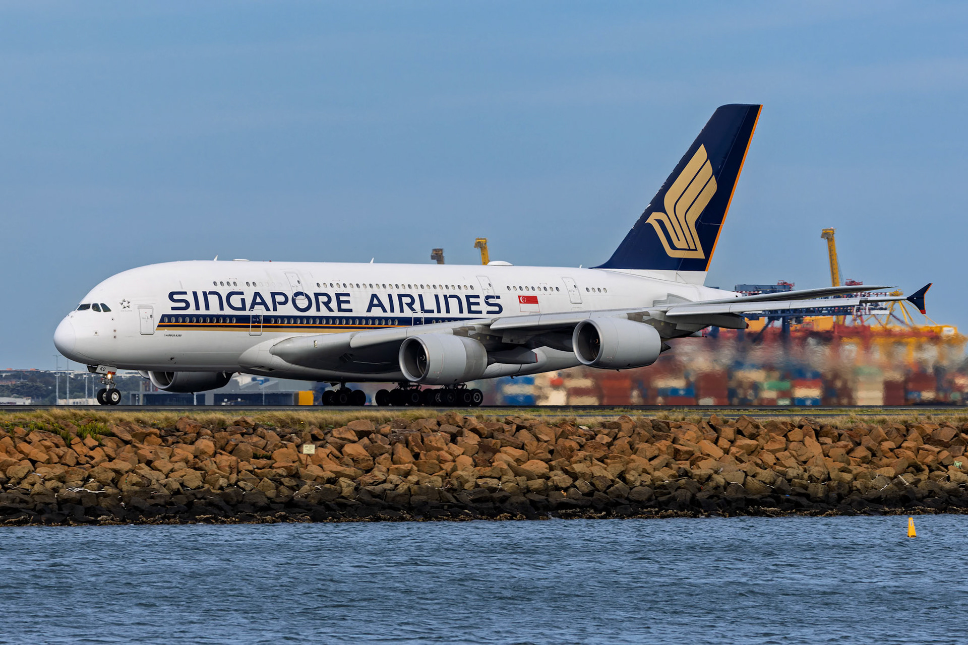 Singapore Airlines Airbus A380-841 [9V-SKQ] Departing to Singapore from The Beach, Sydney Airport, Australia