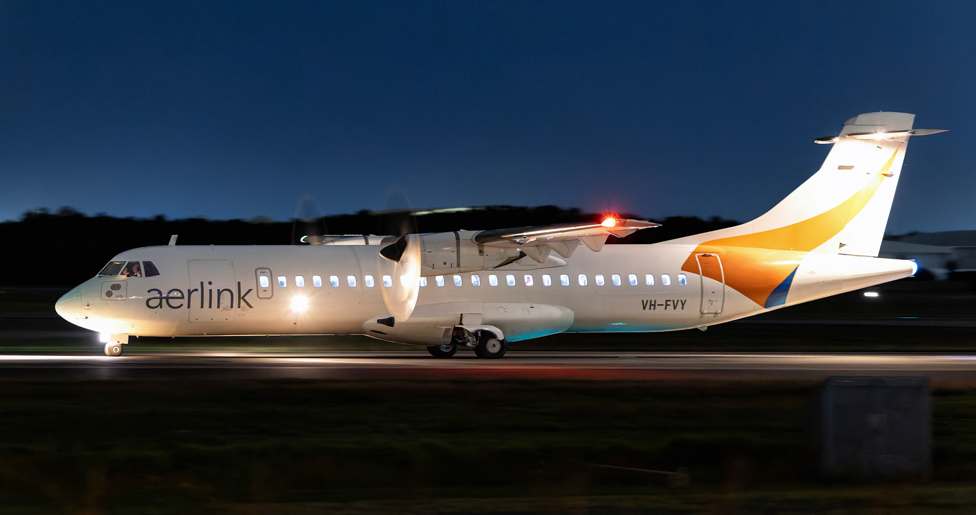 Aerlink ATR 72-500 [VH-FVY] Arriving from Townsville at the Brisbane International Airport, Australia
