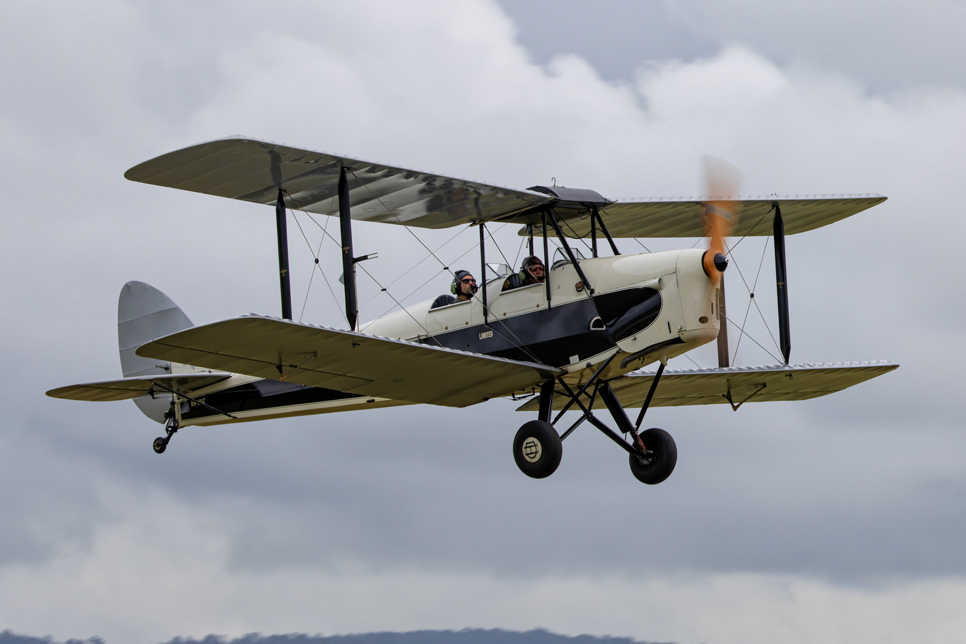 De Havilland DH.60M Moth [VH-UUZ] at the breakfast flyin at Watts Bridge Memorial Airfield in Cressbrook, Australia