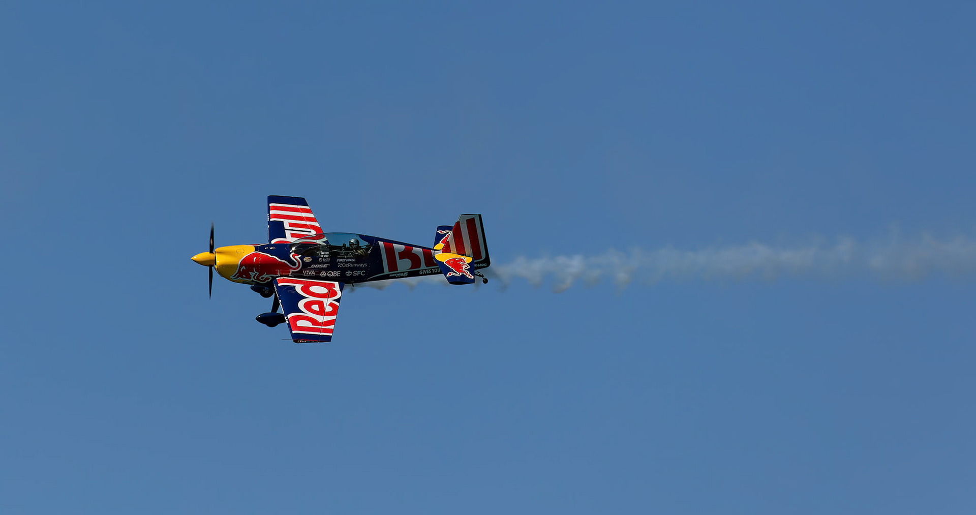 Emma McDonald Aerobatics Display in the Extra-300 at the Pacific Airshow on the Gold Coast, Australia