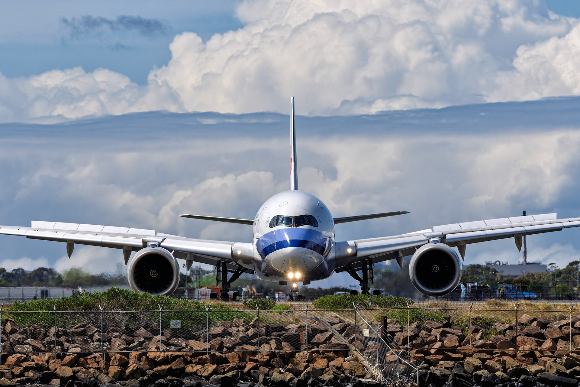 China Airlines Airbus A350-941 [B-18908] Arriving from Taipei from the Beach, Sydney Airport, Australia