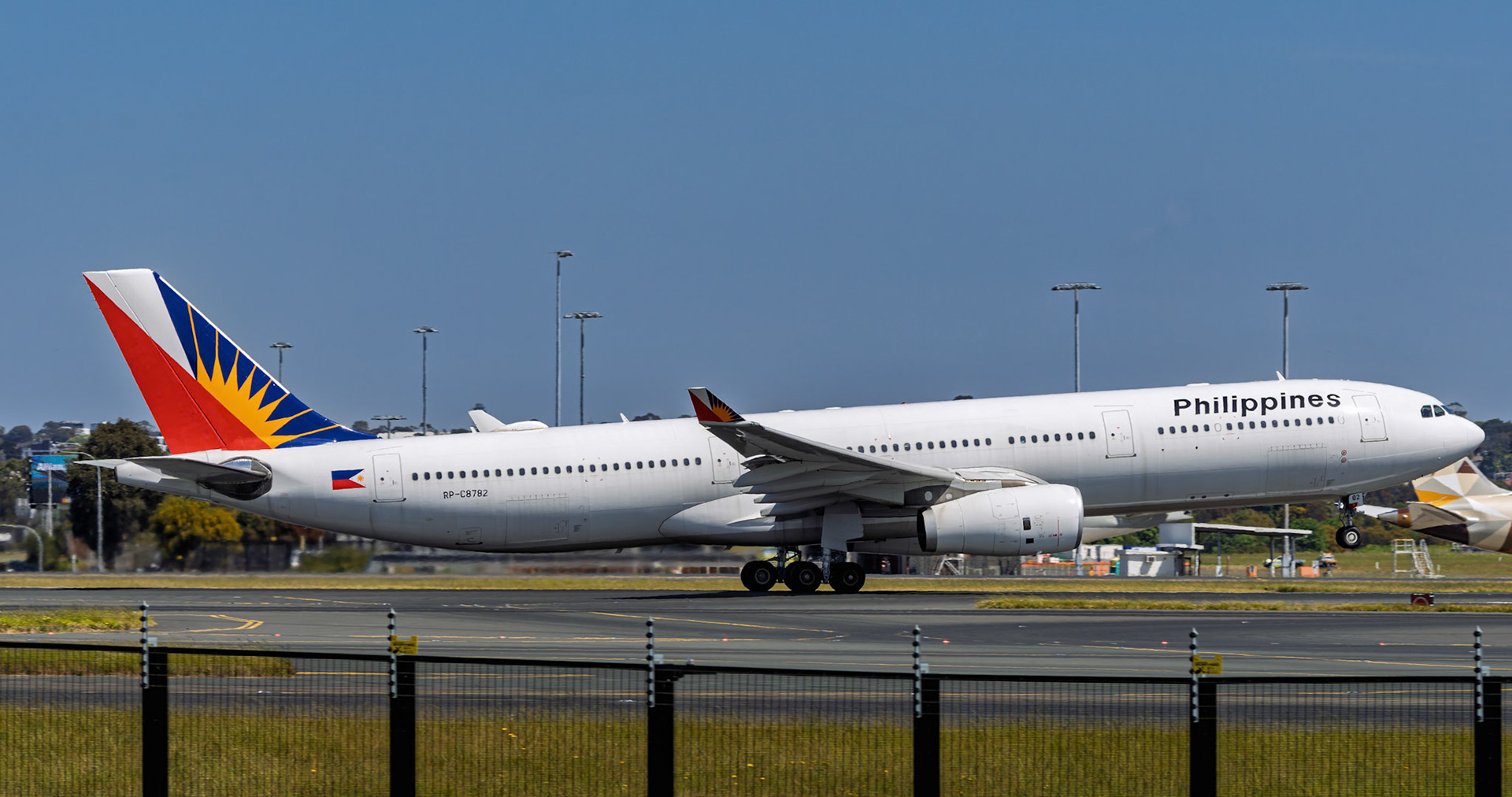 Philippine Airlines Airbus A330-343 [RP-C8782] Departing to Manila from the Sheps Mound, Sydney Airport, Australia