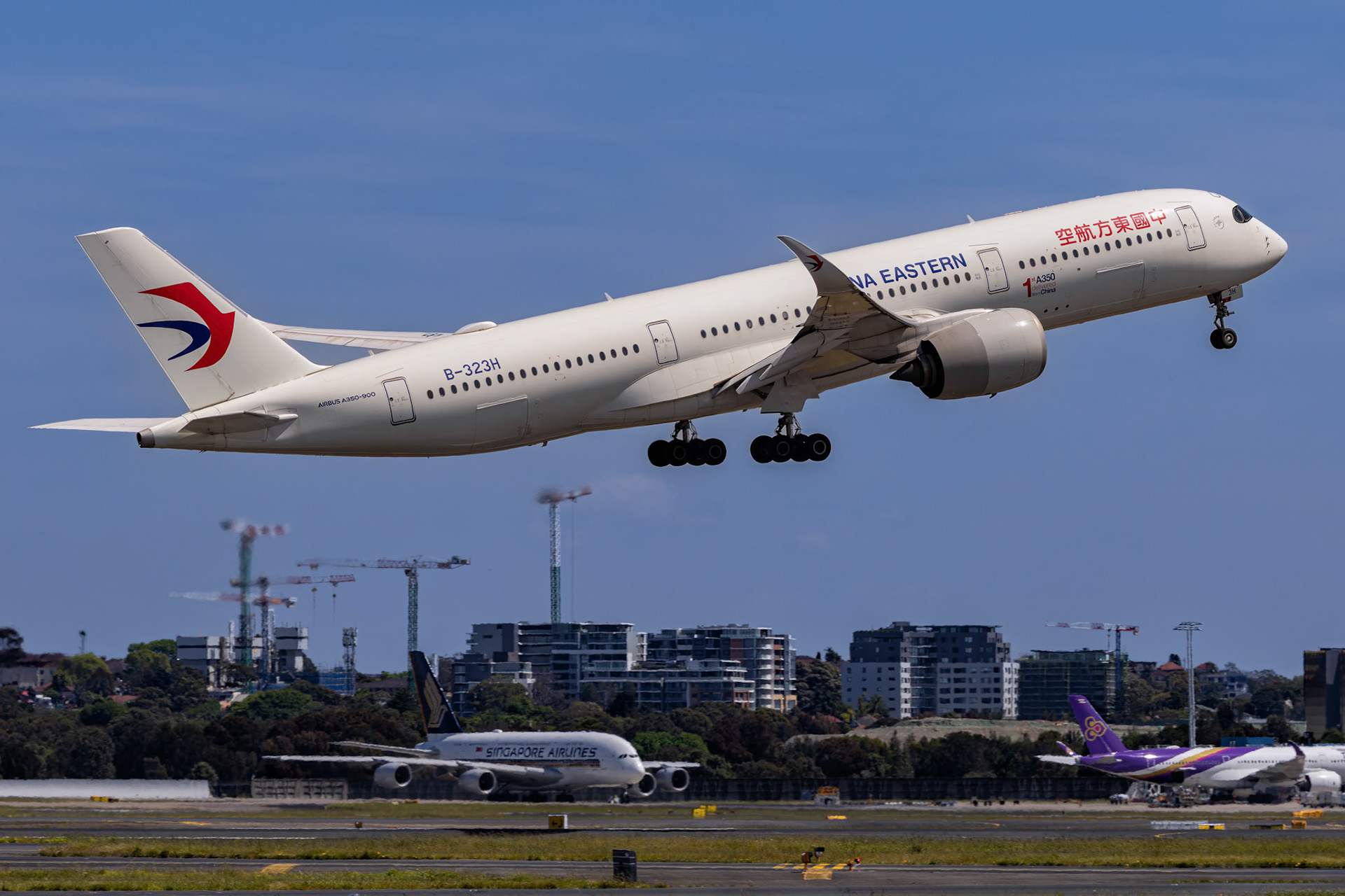China Eastern Airlines Airbus A350-941 [B-323H] Departing to Shanghai from the Sheps Mound, Sydney Airport, Australia