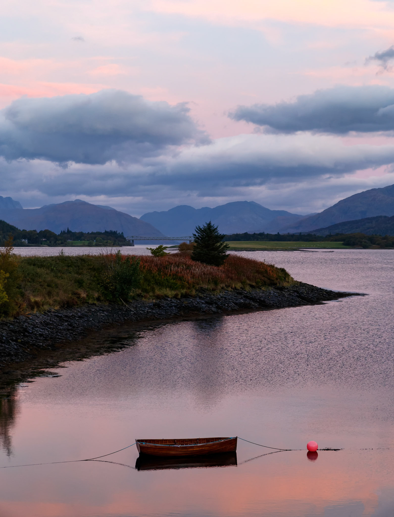 Sunrise over Isles of Glencoe - Ballachulish, England