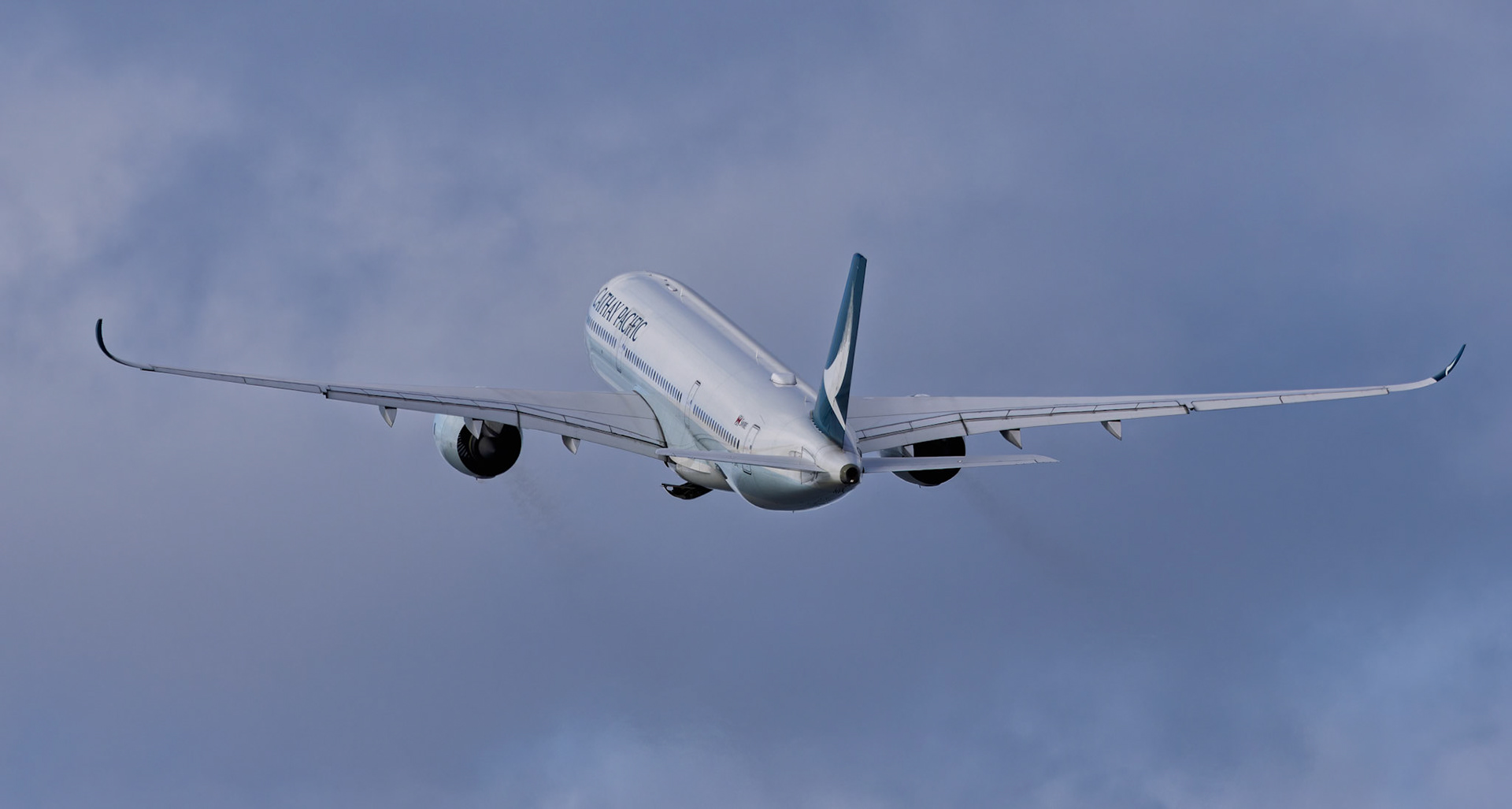 Cathay Pacific Airbus A350-941 [B-LRX] Departing to Hong Kong from the Sheps Mound, Sydney Airport, Australia