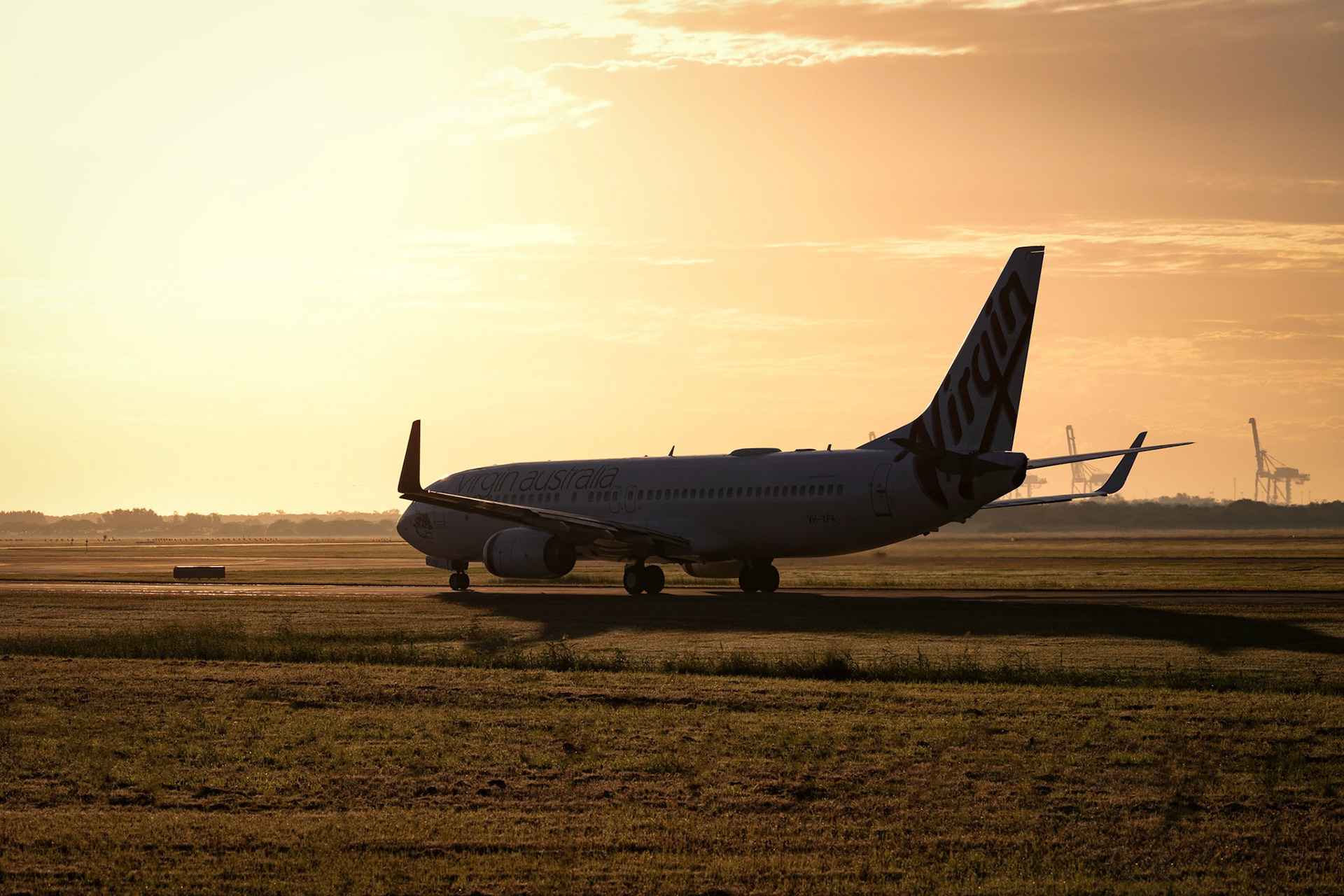 Virgin Australia Boeing 737-8FE [VH-YFK], Departing to Melbourne at Brisbane International Airport, Australia