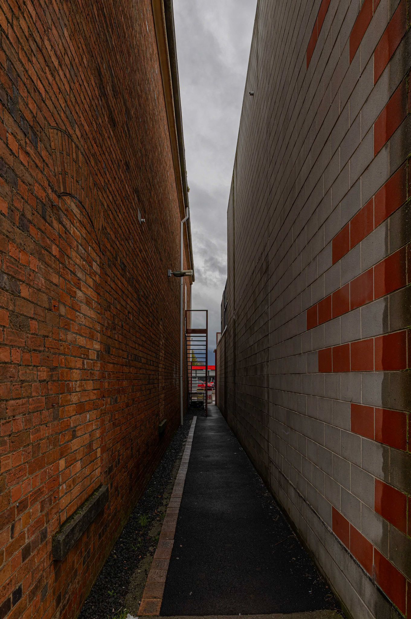 Alley way off the main street of Sheffield in Tasmania, Australia