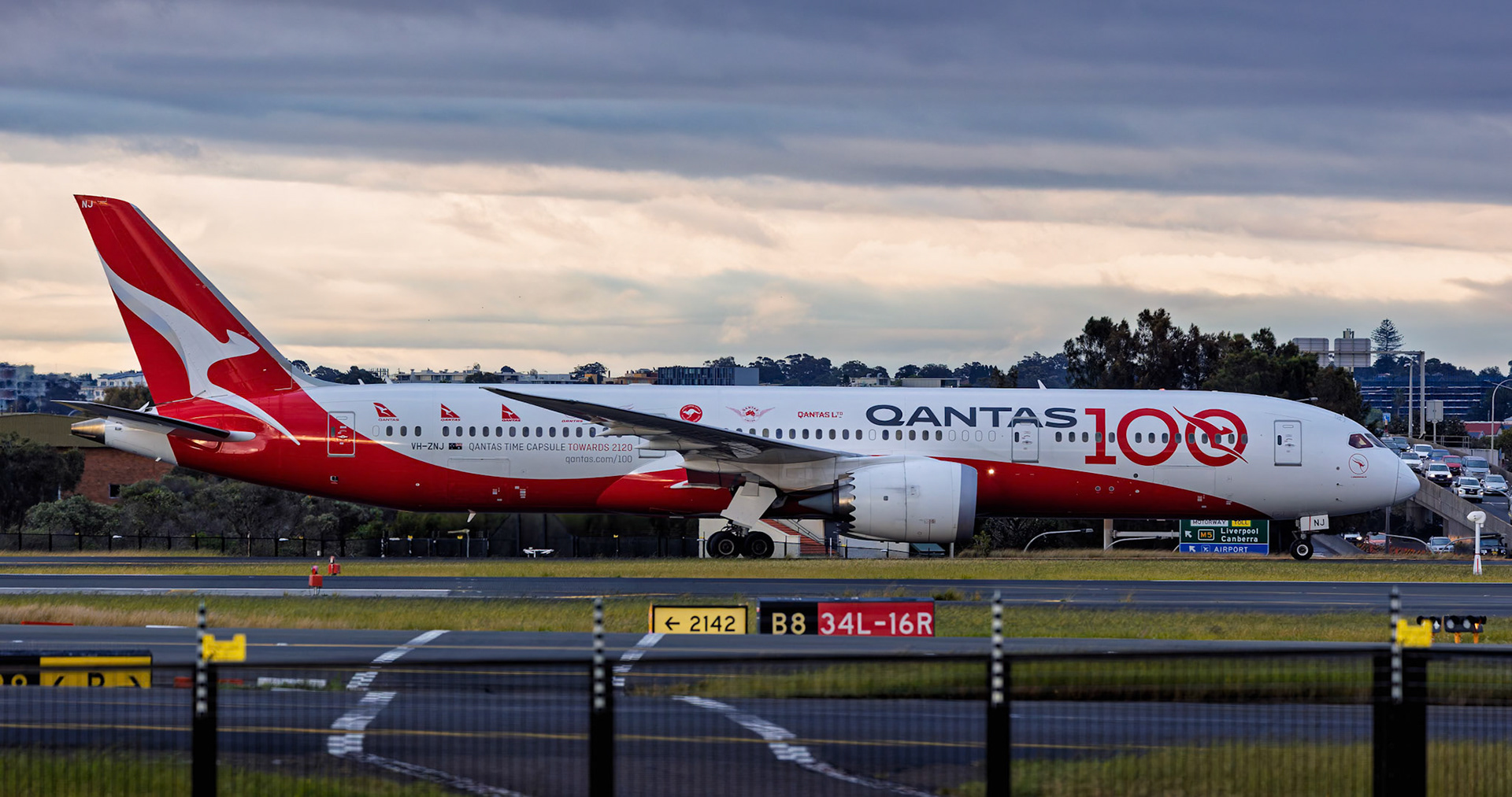 Qantas Boeing 787-9 Dreamliner (100th Anniversary Livery) [VH-ZNJ] Arriving from Vancouver from the Sheps Mound, Sydney Airport, Australia