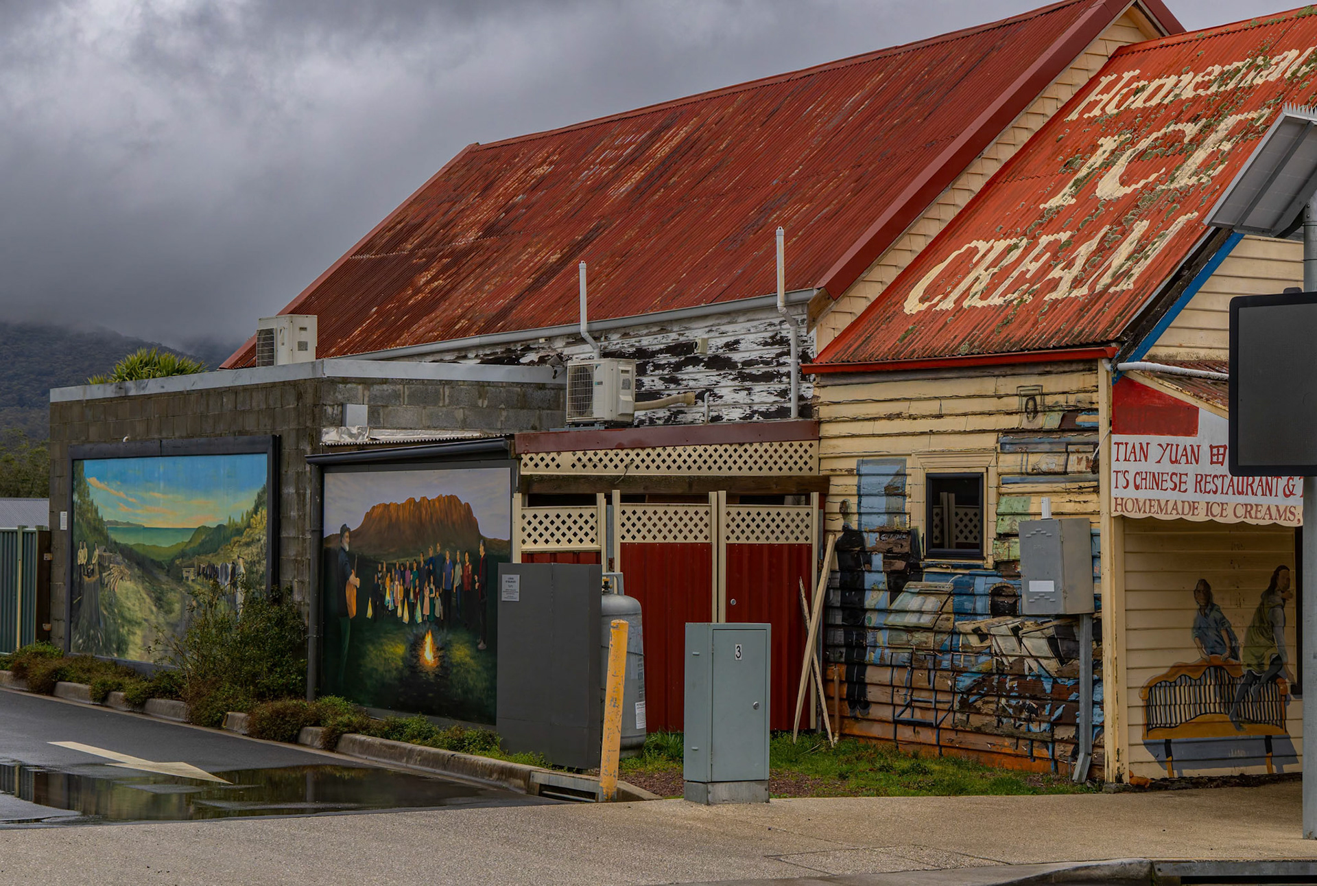 Street Art around Sheffield in Tasmania, Australia