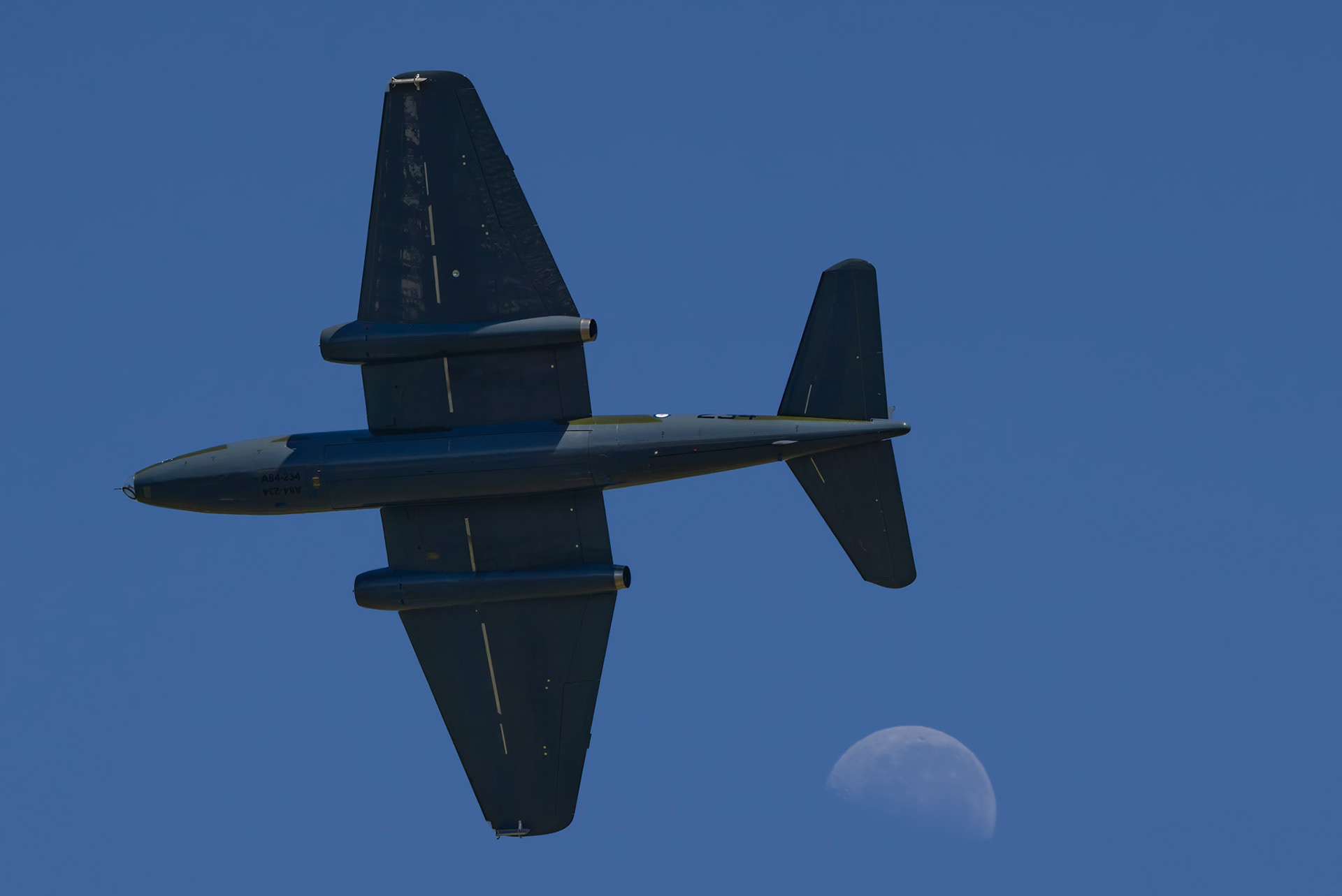 English Electric Canberra TT.18 from the Royal Australian Air Force 100 Squadron on display at the Shellharbour Airport, during the Airshows Downunder Shellharbour, New South Wales, Australia.