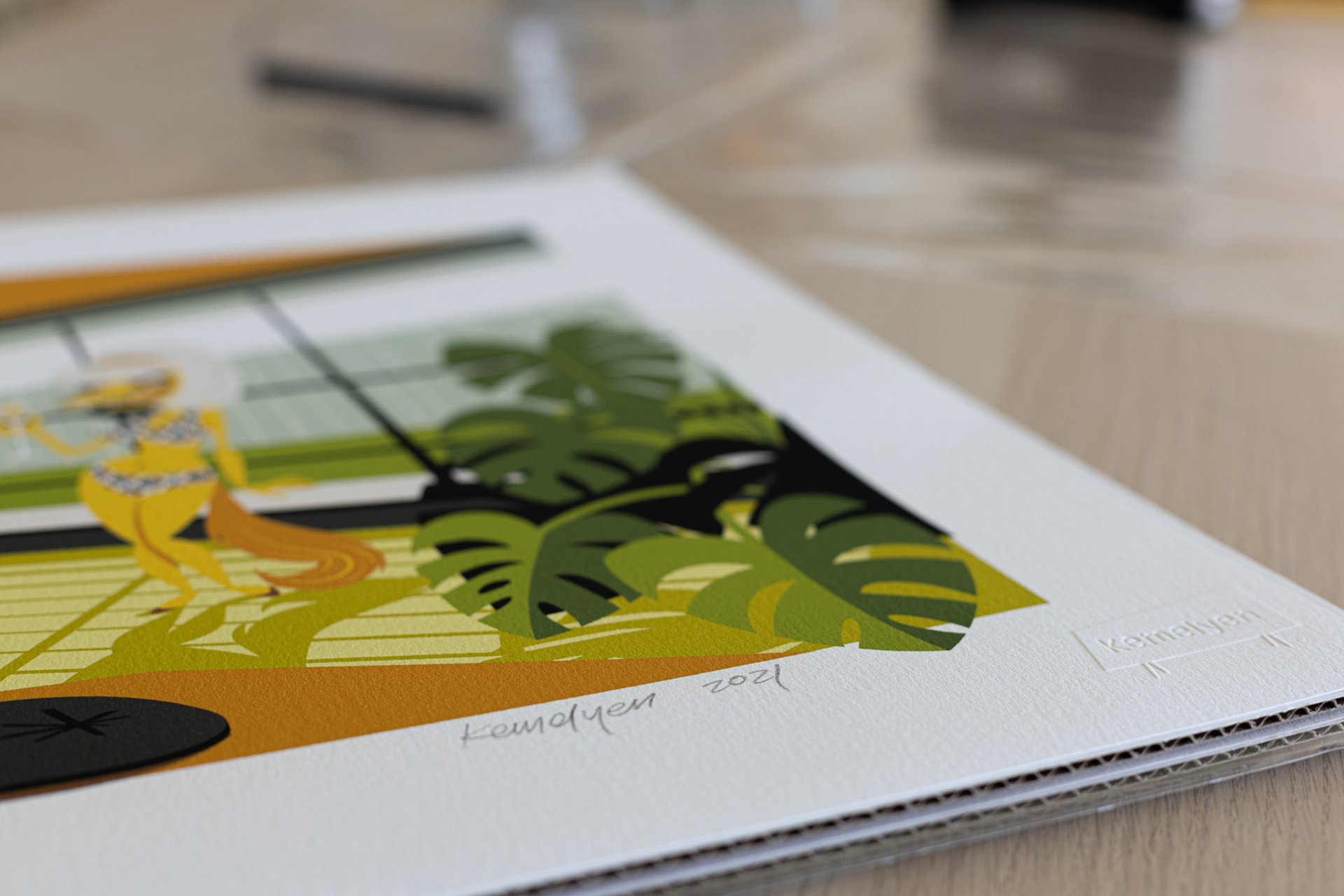 La Loba Guera embossing detail