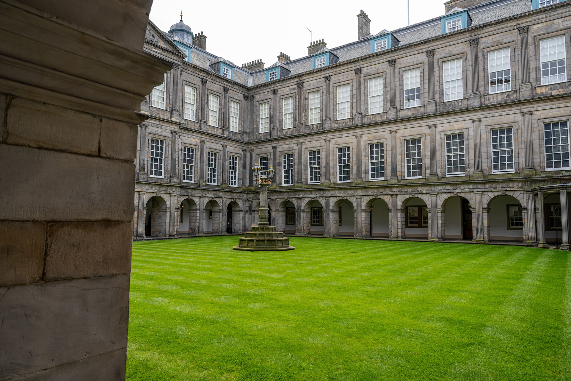 Holyrood house courtyard
