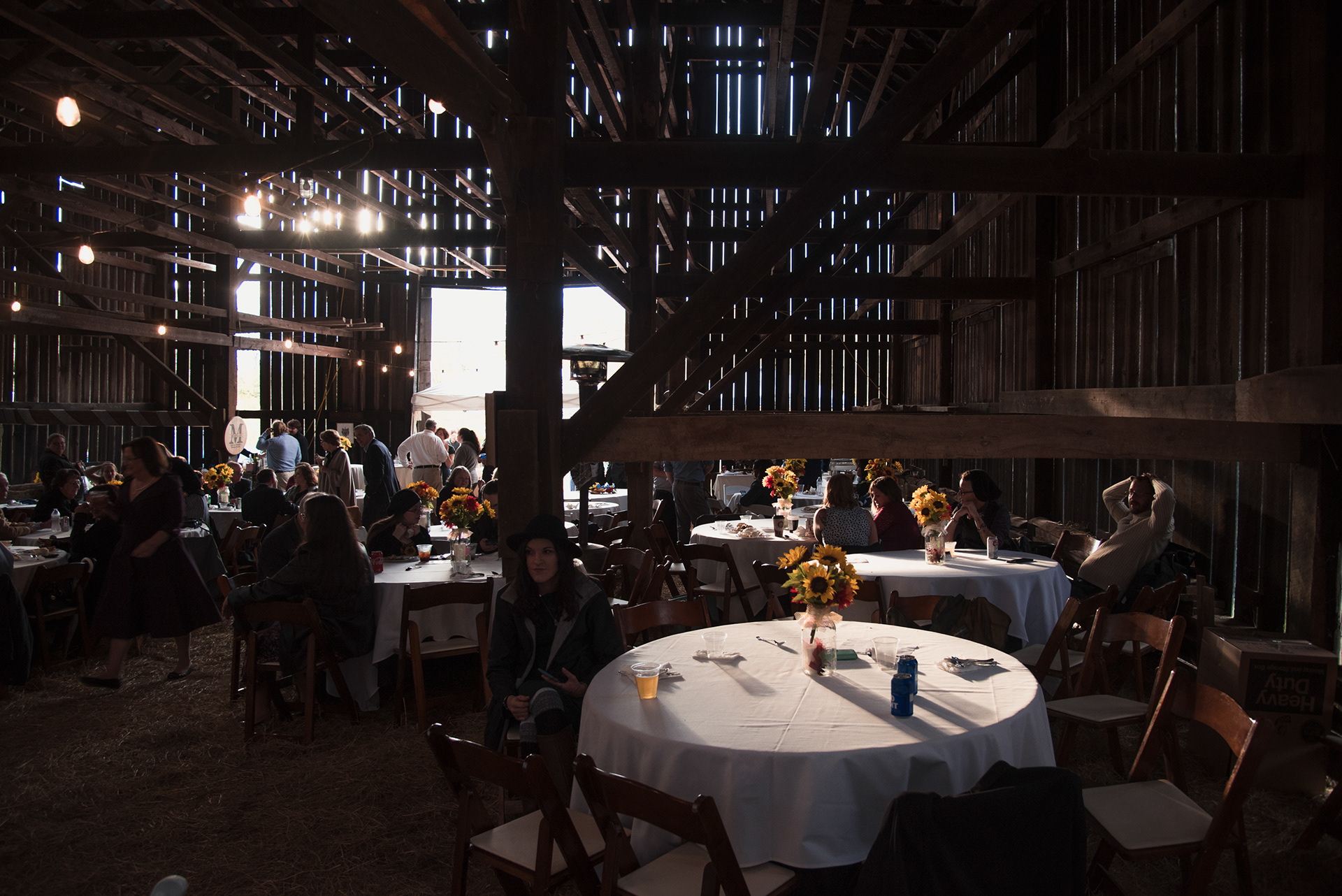 Best Barn Wedding Photographer Lexington Ky | Davron Bowman