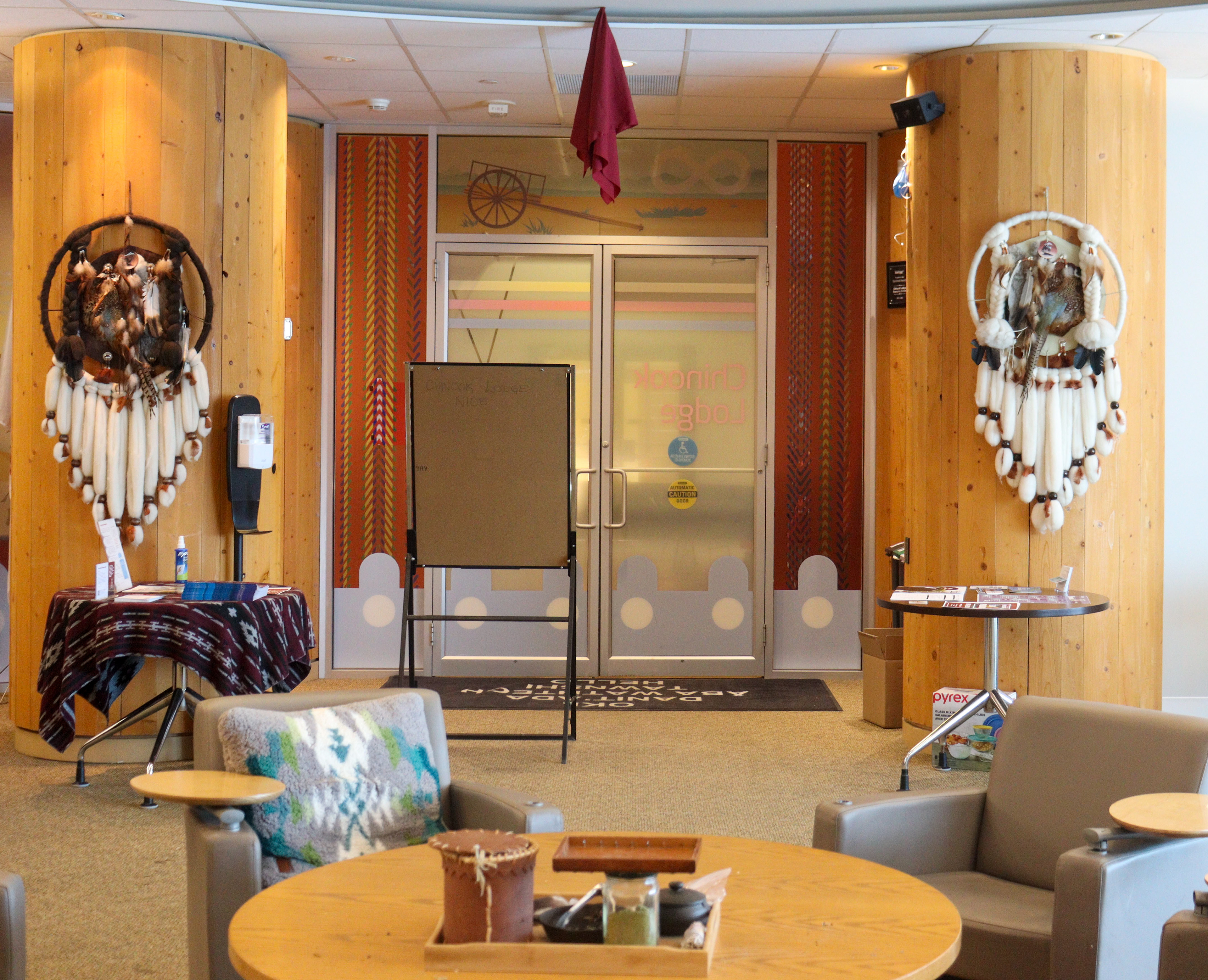 This photo was shot on Marc. 7,2024 at Natoysopoyiis, SAIT, Calgary. A safe space for Indigenous students to connect with others.