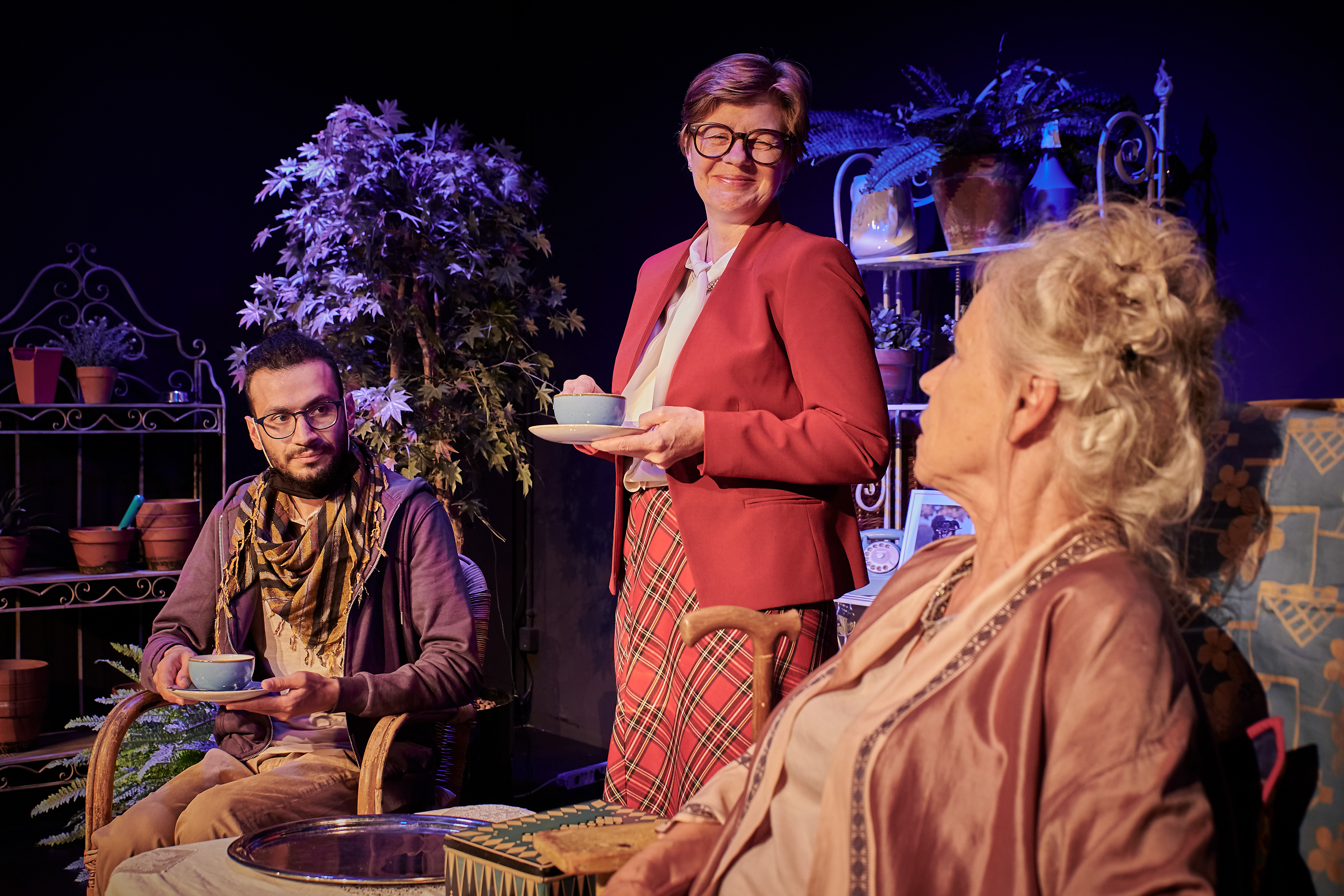 Theater Matte: Die Maria und der Mohamed, Marianne Tschirren, Dara Khalil, Cornelia Grünig, Barbara Seidel