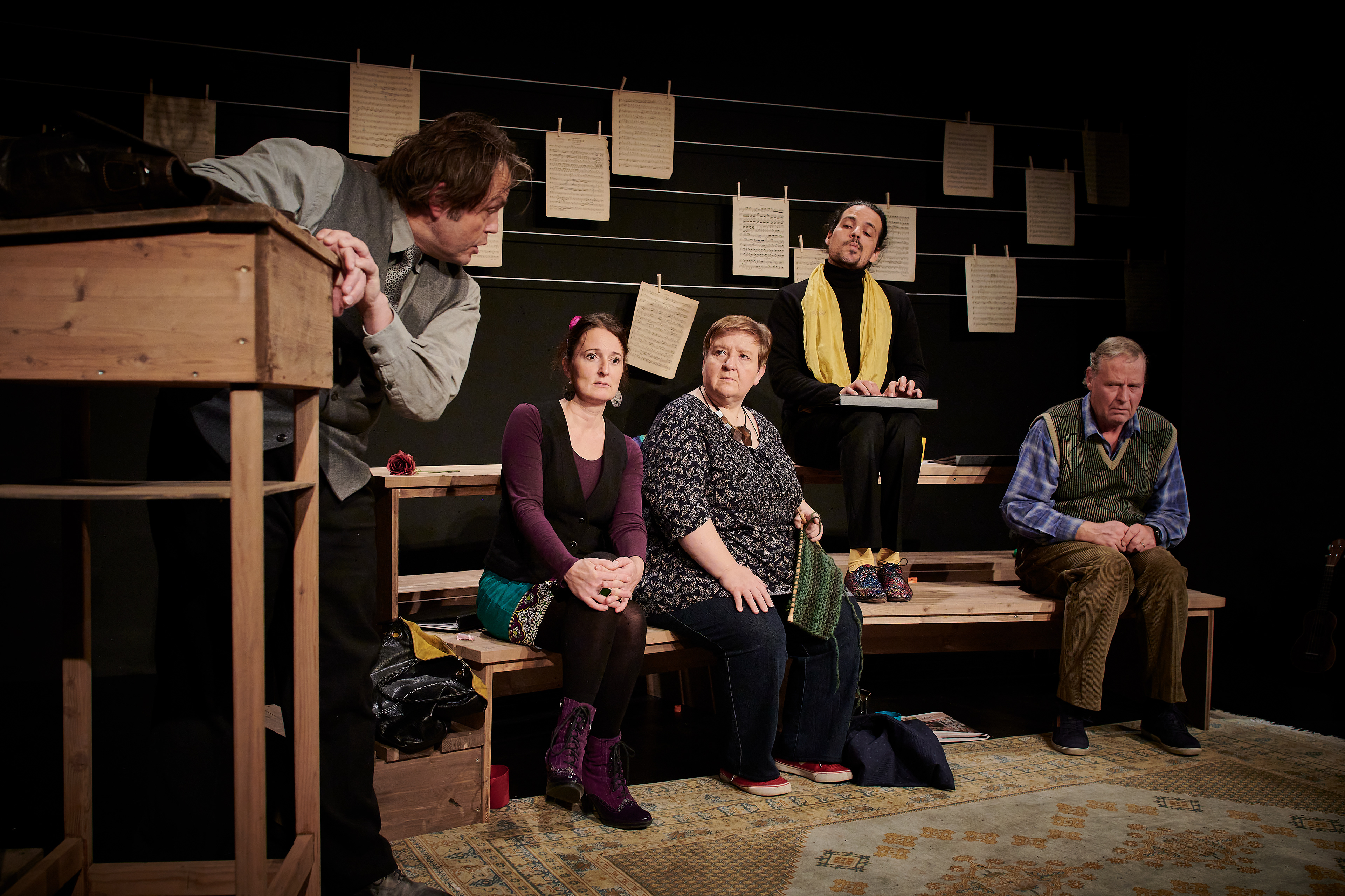 Theater Matte: Chorprobe, Michael Enzler, Cornelia Grünig, Sonja Nydegger, Michael Schoch, Res Aebi