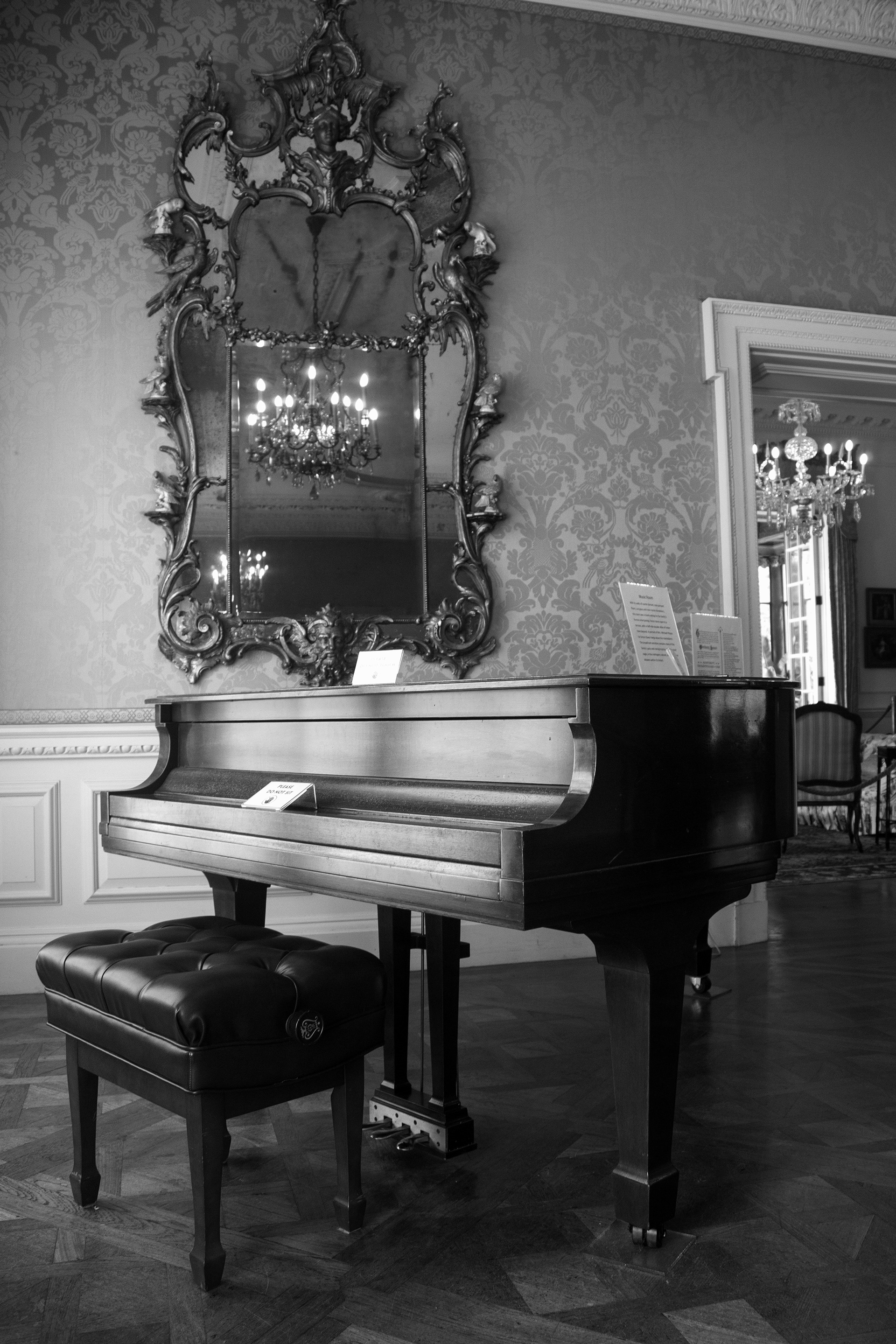 Located inside the Red BallRoom. Old Westbury, NY.