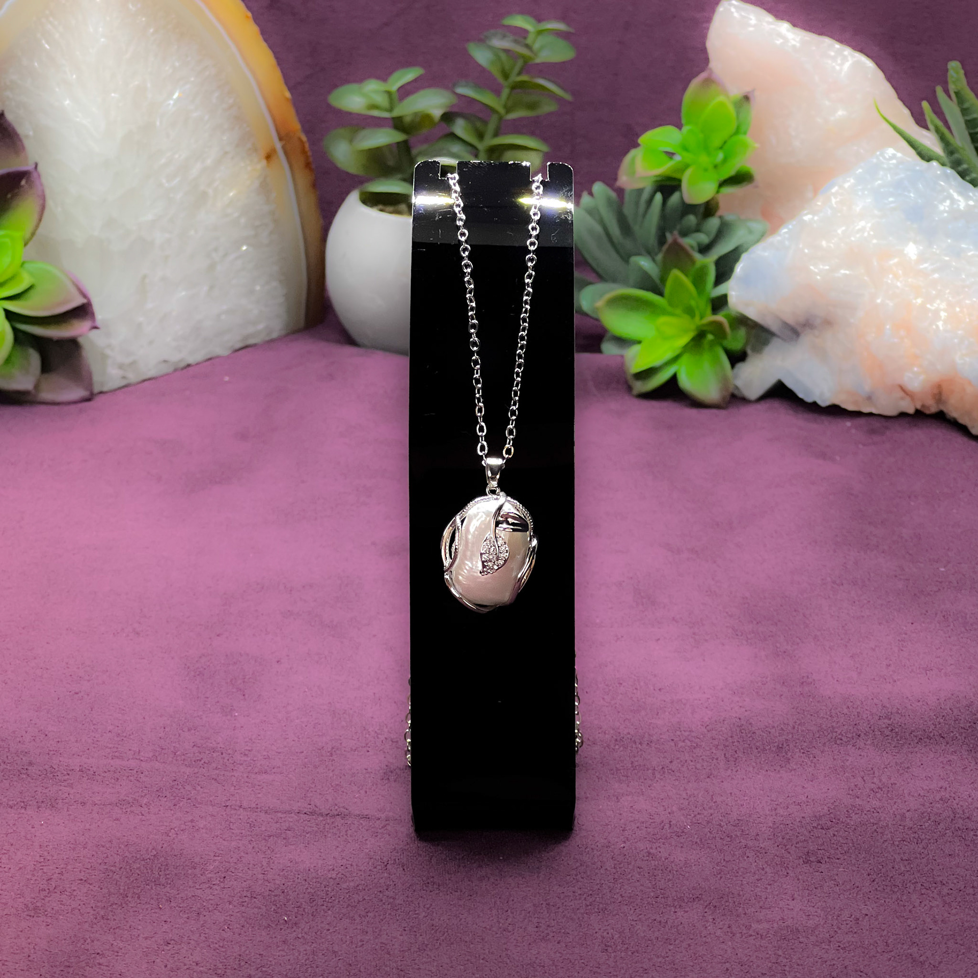 Freshwater Pearl Pendant