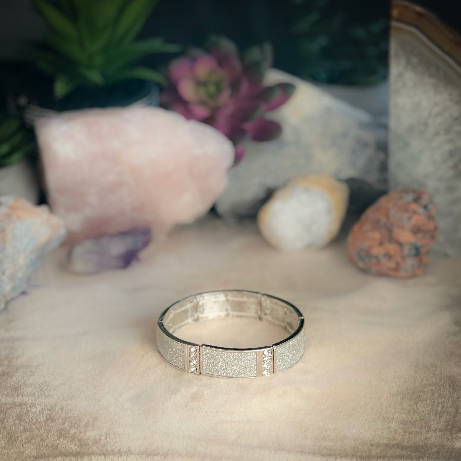 Micro Cubic Zirconia embedded silver stretch bangle