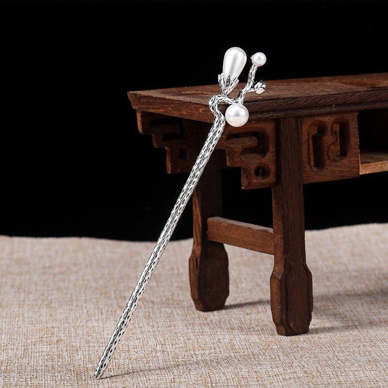 Pearl Hair Pin (Faux)