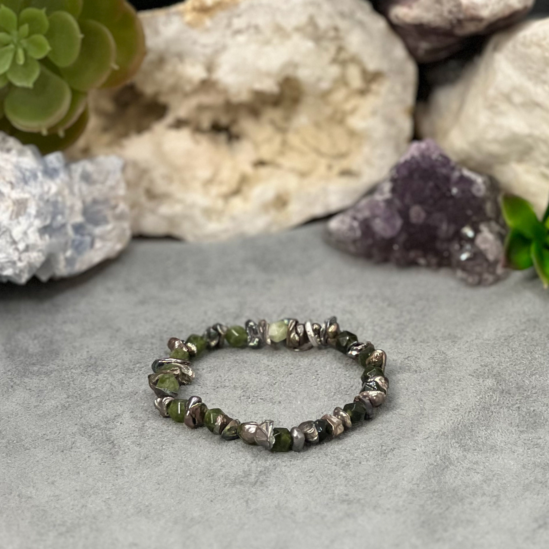 Jade &amp; Shell Chips