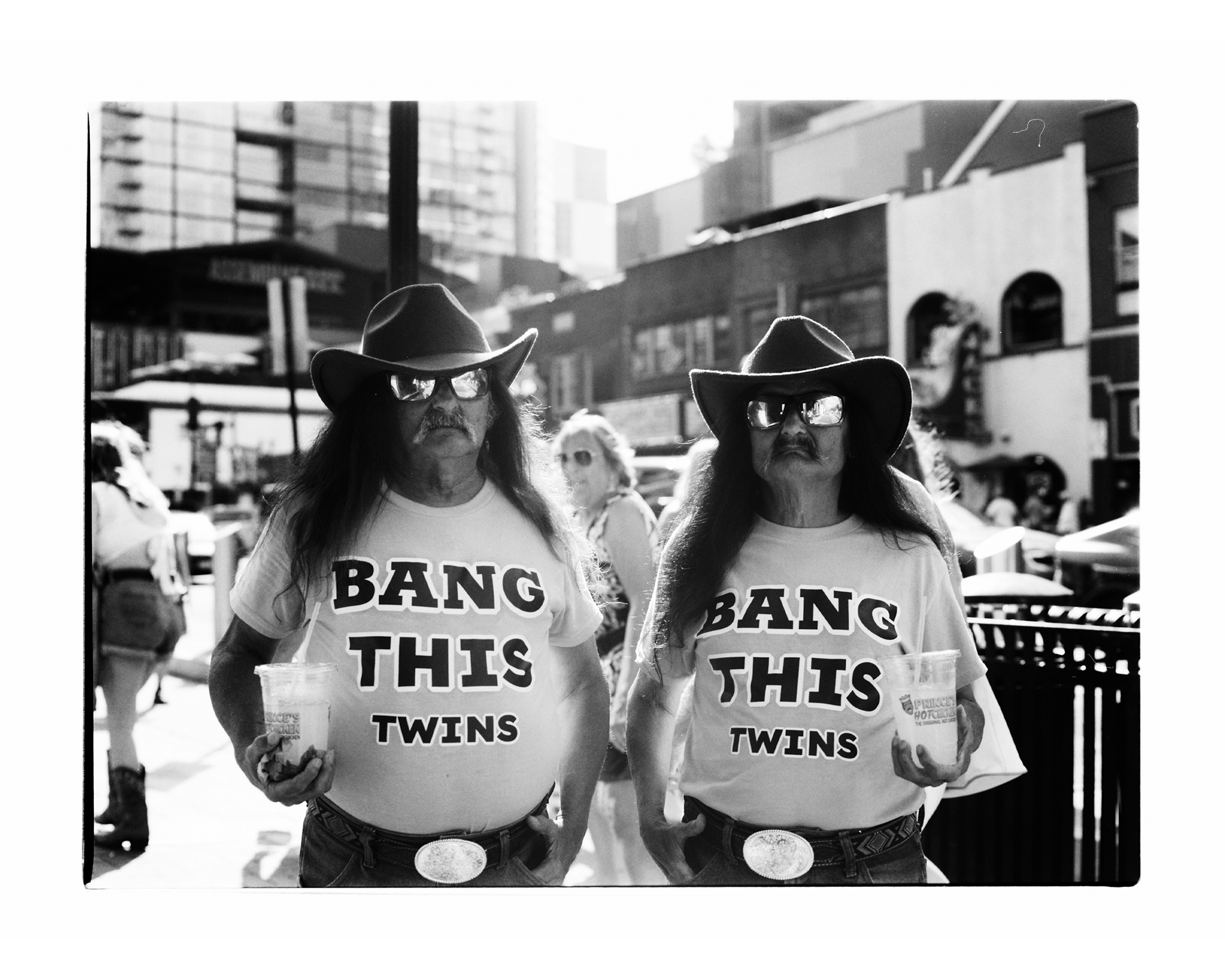 Bang This Twins, Nashville