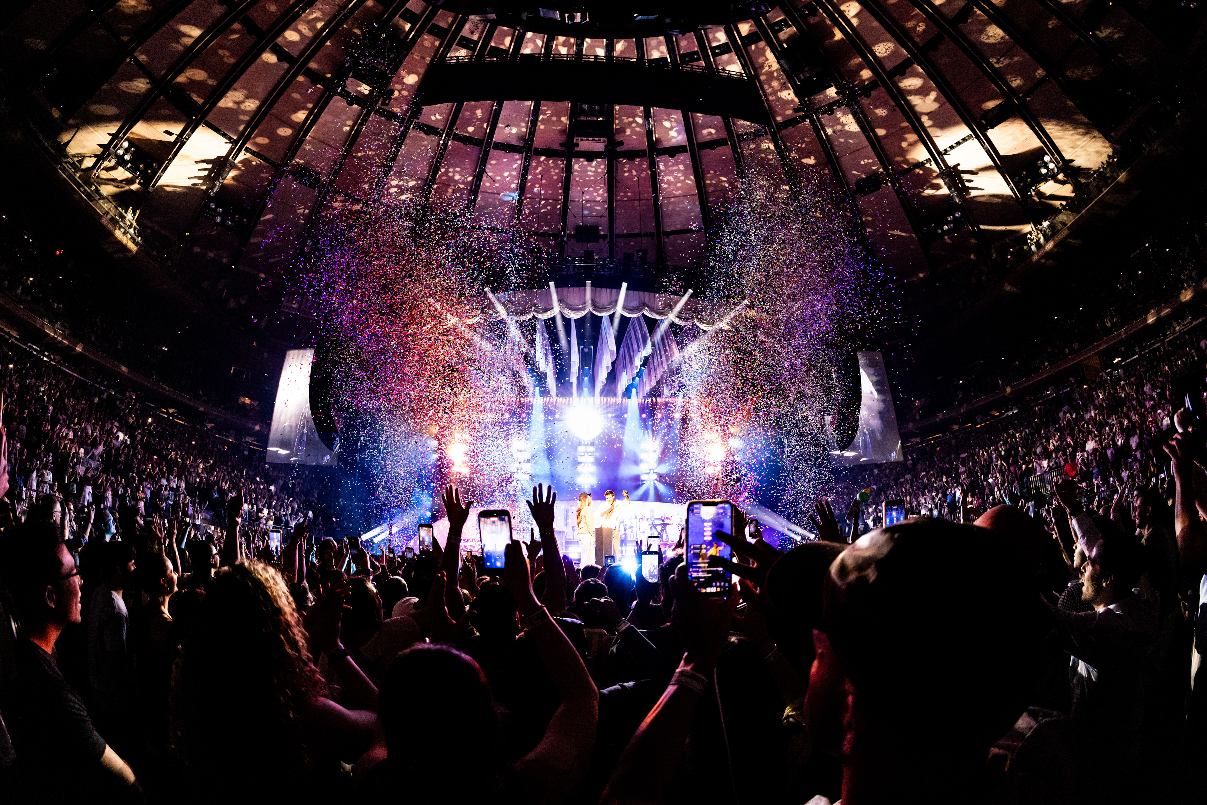 Alex Warren for Madison Square Garden
